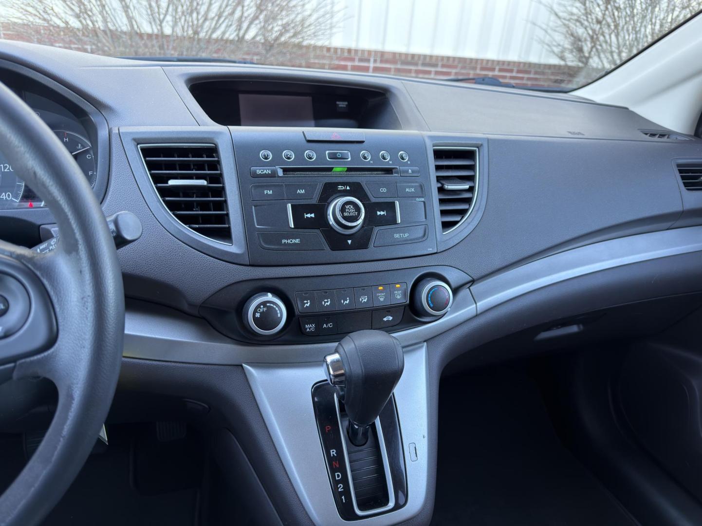 2012 WHITE /Tan Honda CR-V EX (5J6RM4H59CL) with an 2.4L 4 Cyl. engine, Automatic transmission, located at 2990 Old Orchard Rd., Jackson, MO, 63755, 37.354214, -89.612106 - 2012 Honda CR-V EX 237xxx miles All Wheel Drive 2.4L 4 Cyl. Automatic Backup Camera Sunroof Bluetooth Cruise Power Windows/Locks/Mirrors We have financing available and we accept trades! Fill out a credit application on our website or come by today! If you have any questions, give us a ca - Photo#22