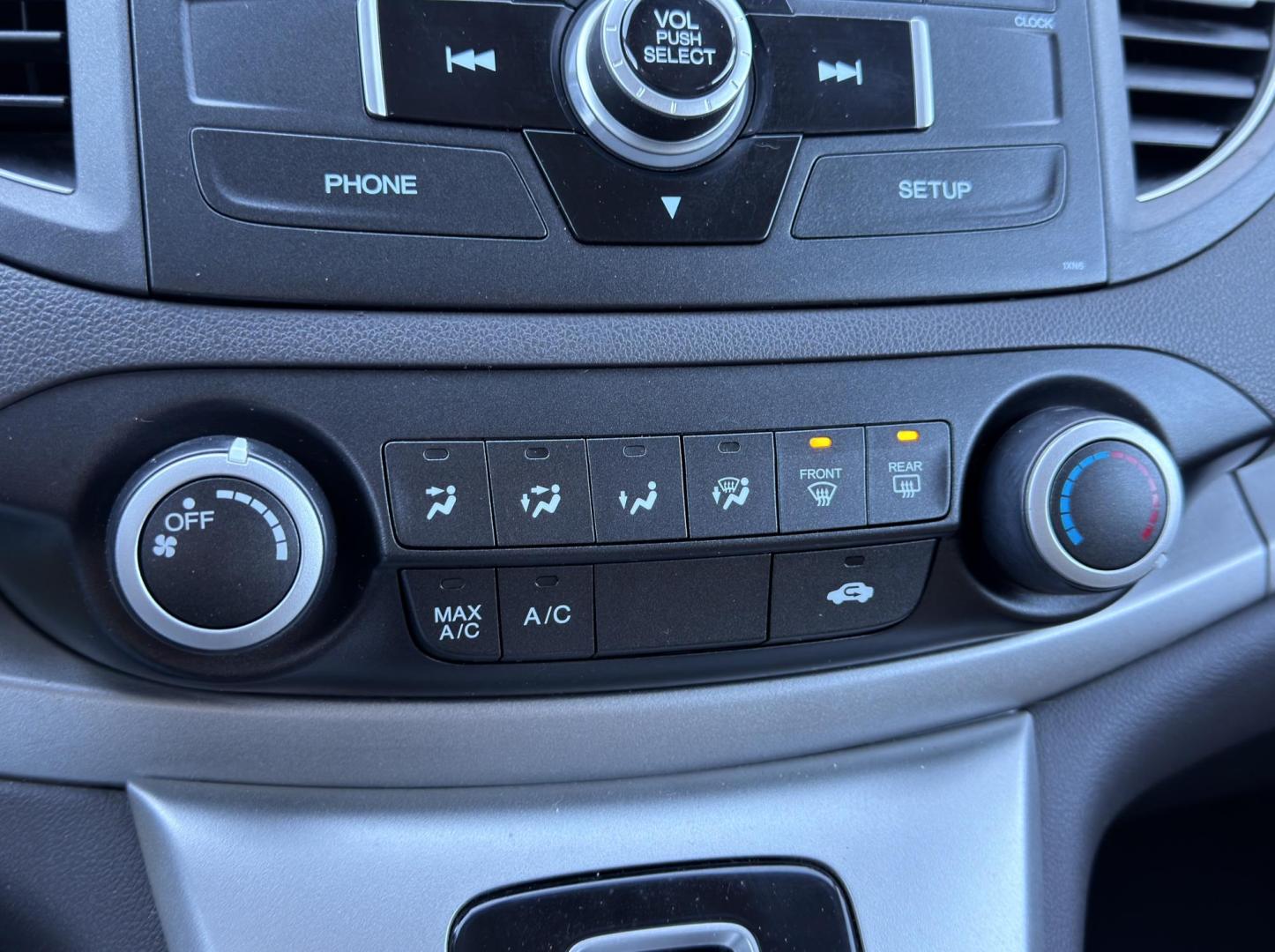 2012 WHITE /Tan Honda CR-V EX (5J6RM4H59CL) with an 2.4L 4 Cyl. engine, Automatic transmission, located at 2990 Old Orchard Rd., Jackson, MO, 63755, 37.354214, -89.612106 - 2012 Honda CR-V EX 237xxx miles All Wheel Drive 2.4L 4 Cyl. Automatic Backup Camera Sunroof Bluetooth Cruise Power Windows/Locks/Mirrors We have financing available and we accept trades! Fill out a credit application on our website or come by today! If you have any questions, give us a ca - Photo#24