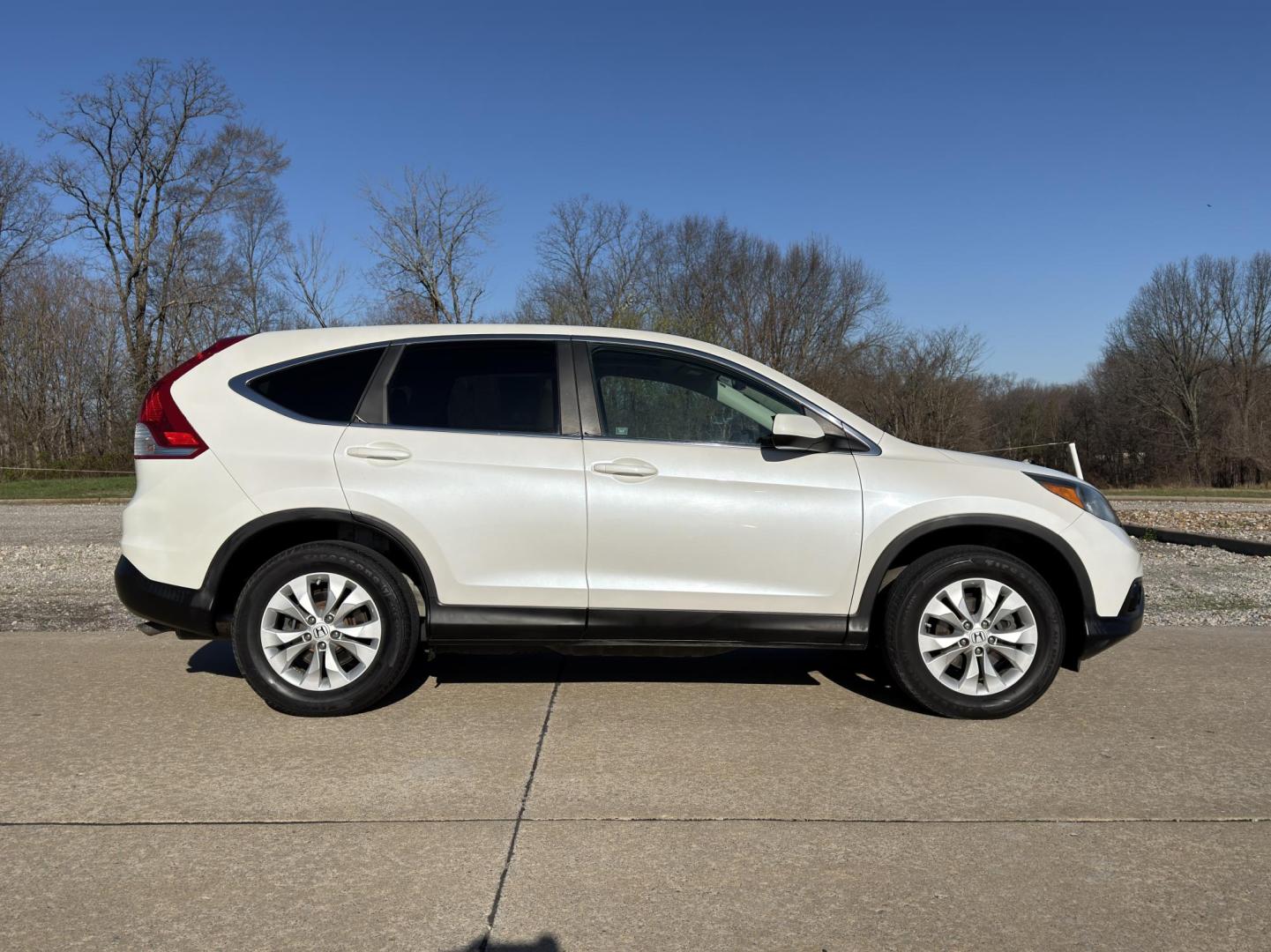 2012 WHITE /Tan Honda CR-V EX (5J6RM4H59CL) with an 2.4L 4 Cyl. engine, Automatic transmission, located at 2990 Old Orchard Rd., Jackson, MO, 63755, 37.354214, -89.612106 - 2012 Honda CR-V EX 237xxx miles All Wheel Drive 2.4L 4 Cyl. Automatic Backup Camera Sunroof Bluetooth Cruise Power Windows/Locks/Mirrors We have financing available and we accept trades! Fill out a credit application on our website or come by today! If you have any questions, give us a ca - Photo#6