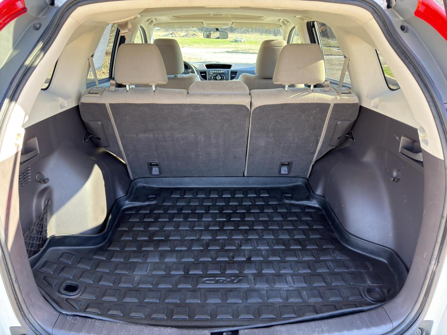 2012 WHITE /Tan Honda CR-V EX (5J6RM4H59CL) with an 2.4L 4 Cyl. engine, Automatic transmission, located at 2990 Old Orchard Rd., Jackson, MO, 63755, 37.354214, -89.612106 - 2012 Honda CR-V EX 237xxx miles All Wheel Drive 2.4L 4 Cyl. Automatic Backup Camera Sunroof Bluetooth Cruise Power Windows/Locks/Mirrors We have financing available and we accept trades! Fill out a credit application on our website or come by today! If you have any questions, give us a ca - Photo#18