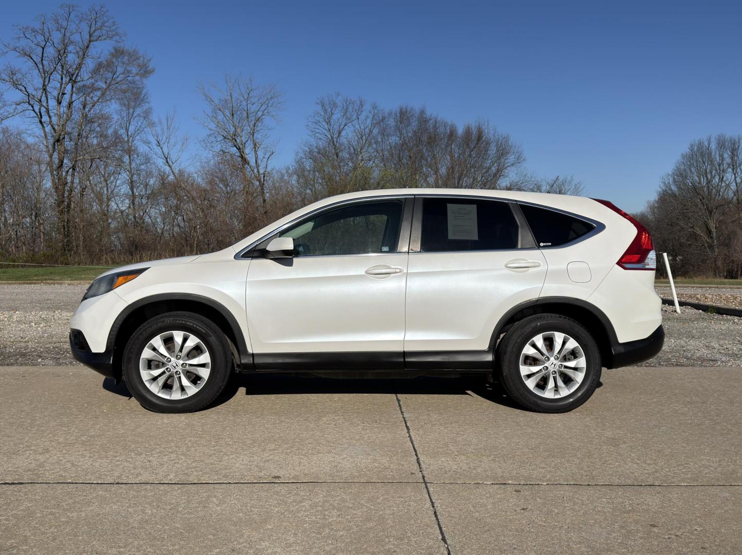 2012 WHITE /Tan Honda CR-V EX (5J6RM4H59CL) with an 2.4L 4 Cyl. engine, Automatic transmission, located at 2990 Old Orchard Rd., Jackson, MO, 63755, 37.354214, -89.612106 - 2012 Honda CR-V EX 237xxx miles All Wheel Drive 2.4L 4 Cyl. Automatic Backup Camera Sunroof Bluetooth Cruise Power Windows/Locks/Mirrors We have financing available and we accept trades! Fill out a credit application on our website or come by today! If you have any questions, give us a ca - Photo#5