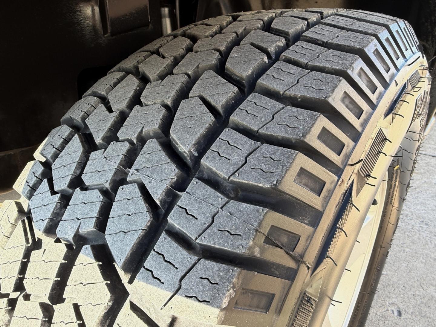 2018 GRAY /Black Jeep Wrangler Unlimited Sport 4WD (1C4BJWDG8JL) with an 3.6L V6 engine, Automatic transmission, located at 2990 Old Orchard Rd., Jackson, MO, 63755, 37.354214, -89.612106 - 2018 Jeep Wrangler Unlimited Sport 1-Owner 81xxx miles 4 Wheel Drive 3.6L V6 Automatic Heated Seats Bluetooth Remote Start Cruise Power Windows/Locks/Mirrors We have financing available and we accept trades! Fill out a credit application on our website or come by today! If you have any q - Photo#29