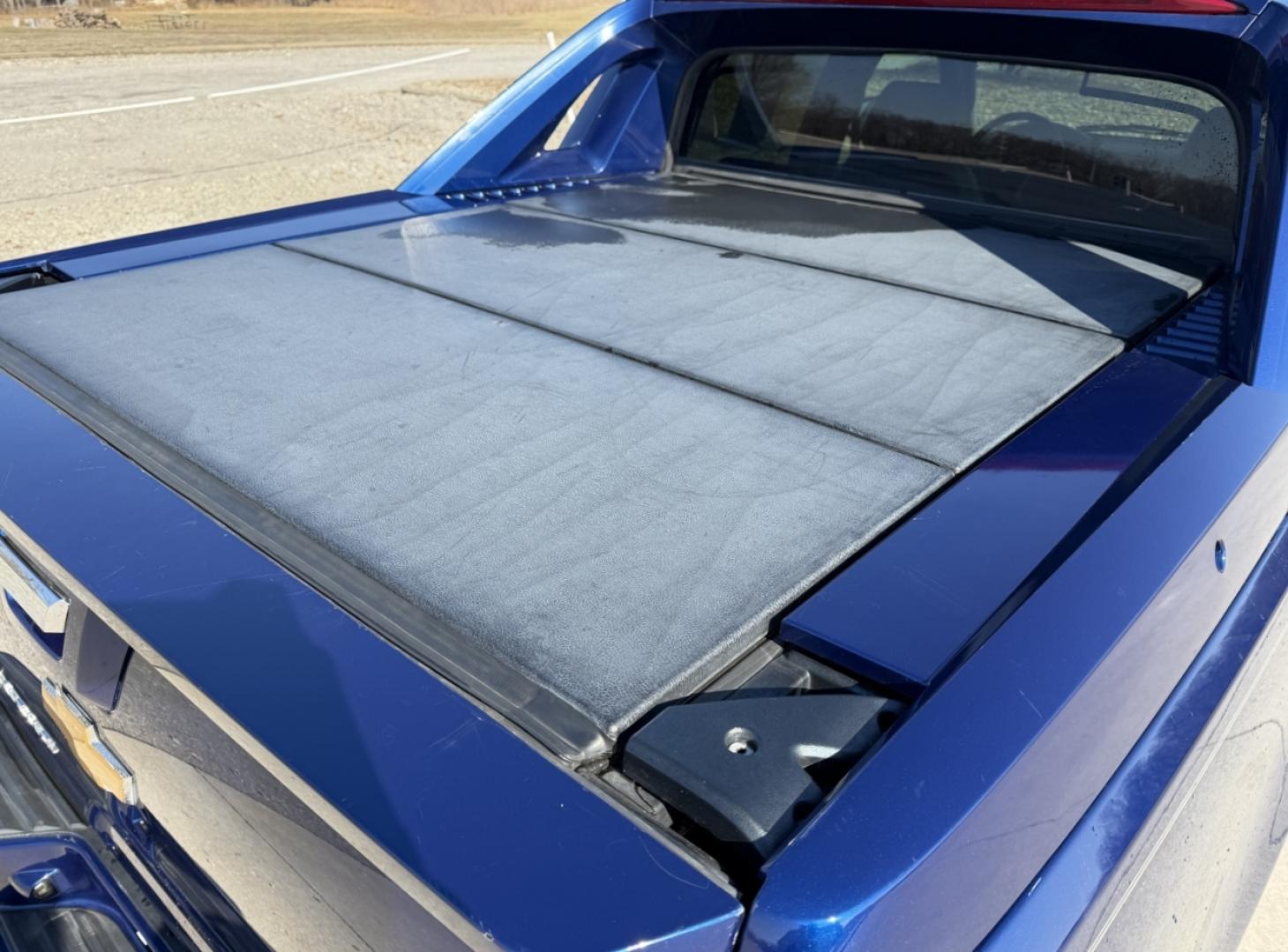 2013 BLUE /Black Chevrolet Avalanche LT (3GNTKFE79DG) with an 5.3L V8 engine, Automatic transmission, located at 2990 Old Orchard Rd., Jackson, MO, 63755, 37.354214, -89.612106 - 2013 Chevrolet Avalanche LT Black Diamond 188xxx miles 4x4 5.3L V8 Automatic Leather Power/Heated Seats Backup Camera Sunroof Remote Start Cruise Power Windows/Locks/Mirrors We have financing available and we accept trades! Fill out a credit application on our website or come by today! - Photo#21