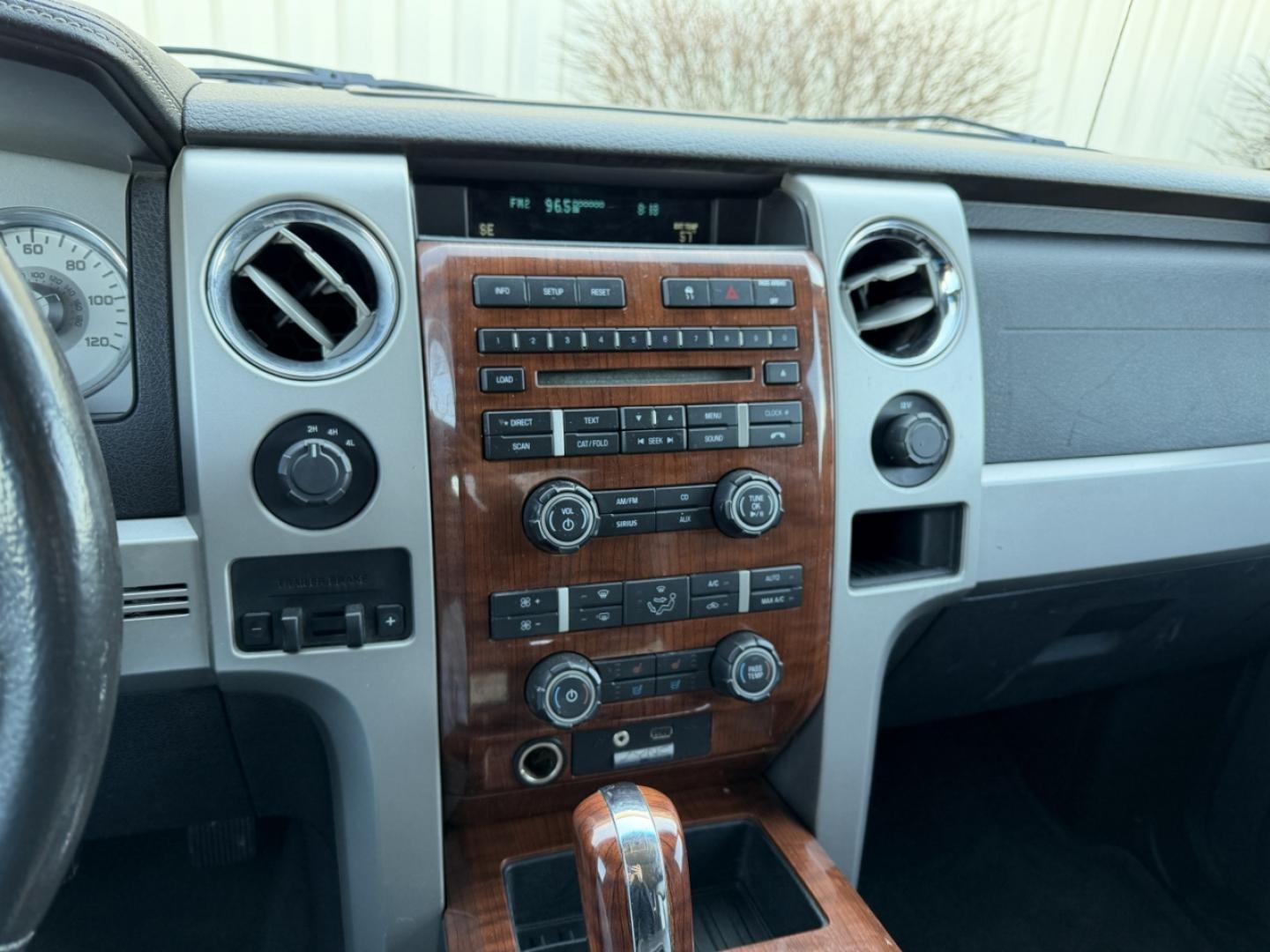 2010 WHITE /Black Ford F-150 Lariat (1FTFW1EV7AF) with an 5.4L V8 engine, Automatic transmission, located at 2990 Old Orchard Rd., Jackson, MO, 63755, 37.354214, -89.612106 - 2010 Ford F-150 Lariat 149xxx miles 4x4 5.4L V8 Automatic Power/Heated/Cooled Seats Backup Camera Sunroof Bluetooth Cruise Power Windows/Locks/Mirrors We have financing available and we accept trades! Fill out a credit application on our website or come by today! If you have any question - Photo#26