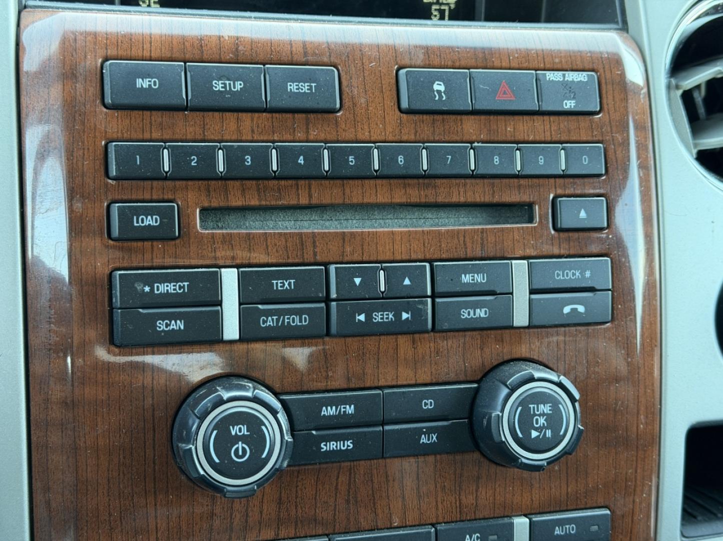 2010 WHITE /Black Ford F-150 Lariat (1FTFW1EV7AF) with an 5.4L V8 engine, Automatic transmission, located at 2990 Old Orchard Rd., Jackson, MO, 63755, 37.354214, -89.612106 - 2010 Ford F-150 Lariat 149xxx miles 4x4 5.4L V8 Automatic Power/Heated/Cooled Seats Backup Camera Sunroof Bluetooth Cruise Power Windows/Locks/Mirrors We have financing available and we accept trades! Fill out a credit application on our website or come by today! If you have any question - Photo#27