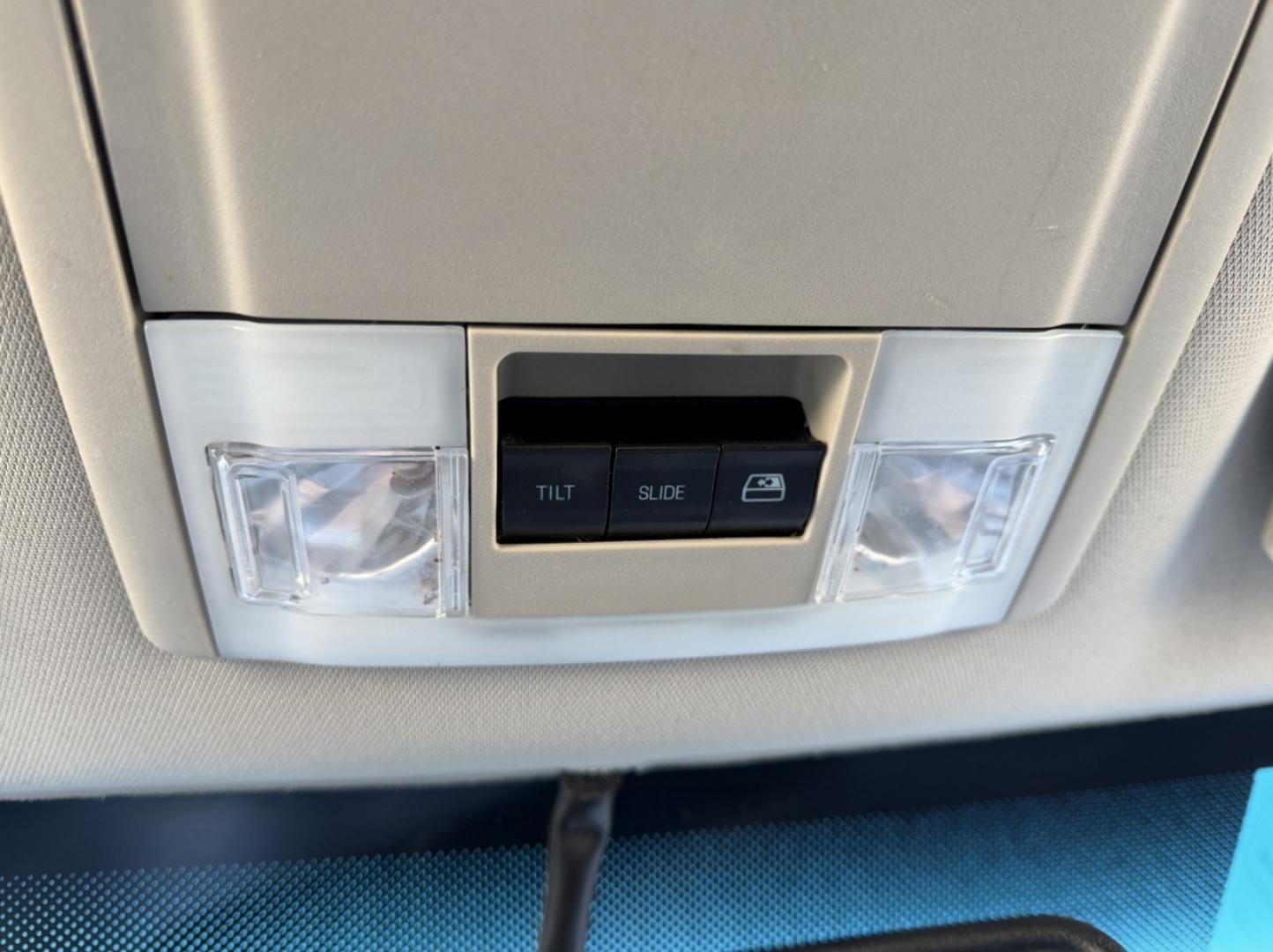 2010 WHITE /Black Ford F-150 Lariat (1FTFW1EV7AF) with an 5.4L V8 engine, Automatic transmission, located at 2990 Old Orchard Rd., Jackson, MO, 63755, 37.354214, -89.612106 - 2010 Ford F-150 Lariat 149xxx miles 4x4 5.4L V8 Automatic Power/Heated/Cooled Seats Backup Camera Sunroof Bluetooth Cruise Power Windows/Locks/Mirrors We have financing available and we accept trades! Fill out a credit application on our website or come by today! If you have any question - Photo#31