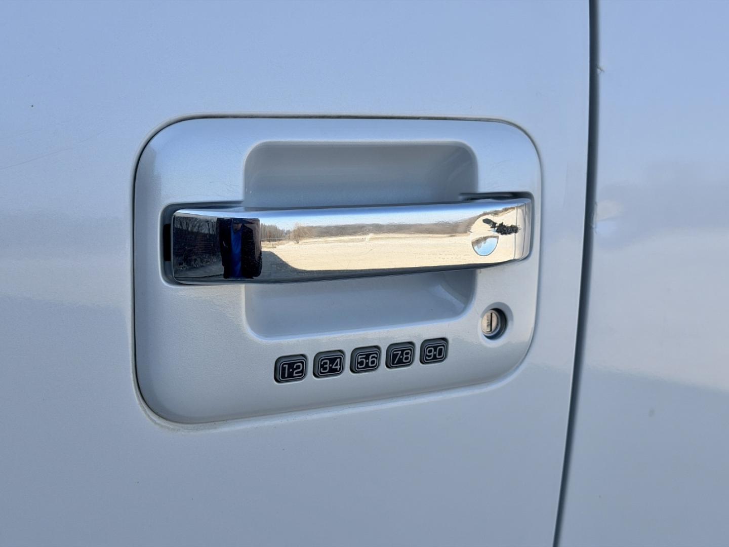 2010 WHITE /Black Ford F-150 Lariat (1FTFW1EV7AF) with an 5.4L V8 engine, Automatic transmission, located at 2990 Old Orchard Rd., Jackson, MO, 63755, 37.354214, -89.612106 - 2010 Ford F-150 Lariat 149xxx miles 4x4 5.4L V8 Automatic Power/Heated/Cooled Seats Backup Camera Sunroof Bluetooth Cruise Power Windows/Locks/Mirrors We have financing available and we accept trades! Fill out a credit application on our website or come by today! If you have any question - Photo#32