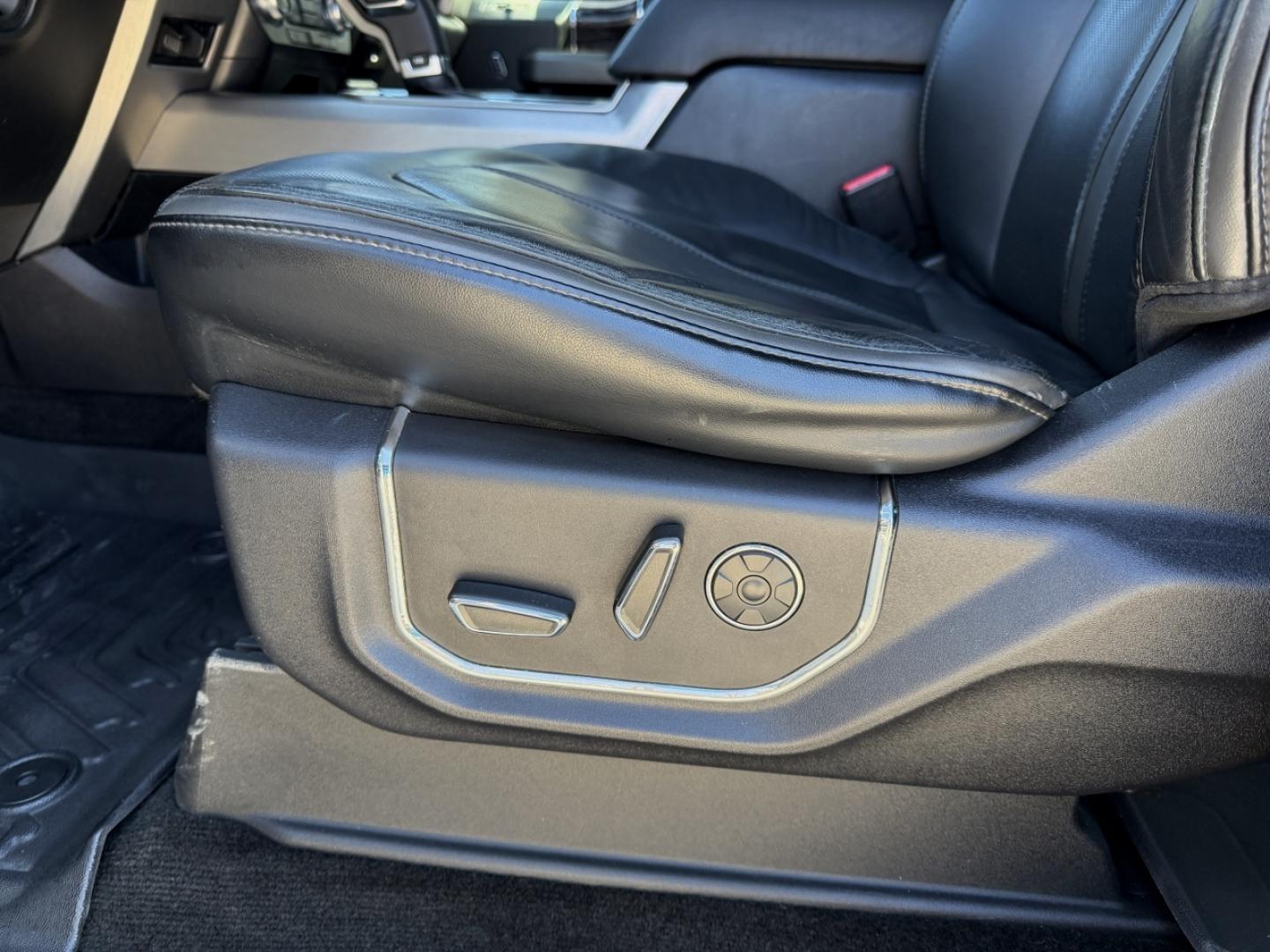 2015 WHITE /Black Ford F-150 Platinum (1FTEW1EG0FF) with an 3.5L V6 engine, Automatic transmission, located at 2990 Old Orchard Rd., Jackson, MO, 63755, 37.354214, -89.612106 - 2015 Ford F-150 Platinum 173xxx miles 4x4 3.5L V6 Automatic Leather Navigation Power/Heated/Cooled Seats Heated Rear Seats Heated Steering Wheel Backup Camera Sunroof Power Running Boards Bluetooth Remote Start Cruise Power Windows/Locks/Mirrors We have financing available and we ac - Photo#8