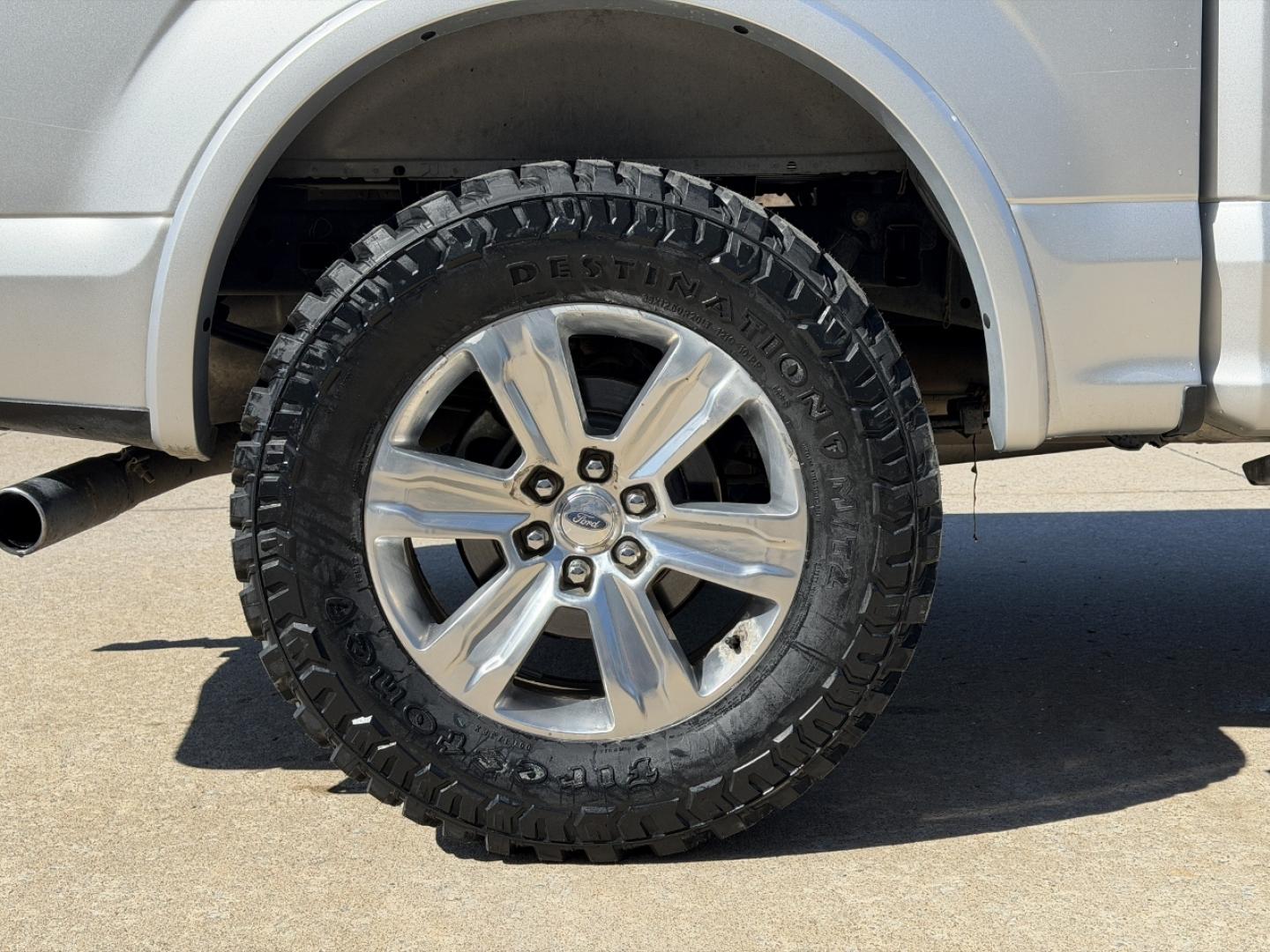 2015 WHITE /Black Ford F-150 Platinum (1FTEW1EG0FF) with an 3.5L V6 engine, Automatic transmission, located at 2990 Old Orchard Rd., Jackson, MO, 63755, 37.354214, -89.612106 - 2015 Ford F-150 Platinum 173xxx miles 4x4 3.5L V6 Automatic Leather Navigation Power/Heated/Cooled Seats Heated Rear Seats Heated Steering Wheel Backup Camera Sunroof Power Running Boards Bluetooth Remote Start Cruise Power Windows/Locks/Mirrors We have financing available and we ac - Photo#47