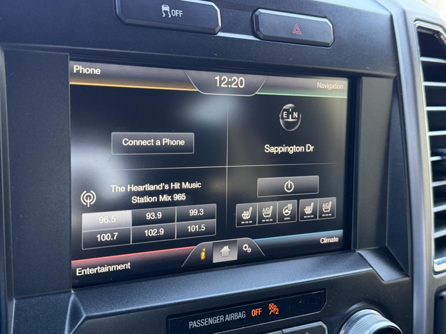 2015 WHITE /Black Ford F-150 Platinum (1FTEW1EG0FF) with an 3.5L V6 engine, Automatic transmission, located at 2990 Old Orchard Rd., Jackson, MO, 63755, 37.354214, -89.612106 - 2015 Ford F-150 Platinum 173xxx miles 4x4 3.5L V6 Automatic Leather Navigation Power/Heated/Cooled Seats Heated Rear Seats Heated Steering Wheel Backup Camera Sunroof Power Running Boards Bluetooth Remote Start Cruise Power Windows/Locks/Mirrors We have financing available and we ac - Photo#4