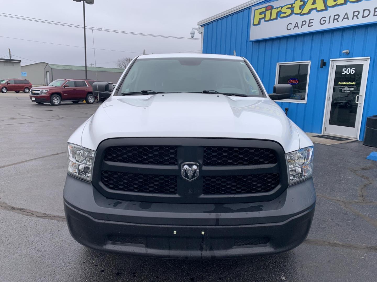 2019 WHITE /GRAY RAM 1500 Tradesman Quad Cab 4WD (1C6RR7FTXKS) with an 5.7L V8 OHV 16V engine, Automatic transmission, located at 506 S. Kingshighway, Cape Girardeau, MO, 63703, (573) 235-5000, 37.294991, -89.553635 - 2019 Ram 1500 Classic Only 66,xxx miles 4x4 Alarm System Cloth Seats Cruise Control Folding Rear Seat Power Outlet Power Windows Remote Keyless Entry Tilt Steering Wheel We have financing available and we accept trades! Fill out a credit application on our website or come by today! If - Photo#1
