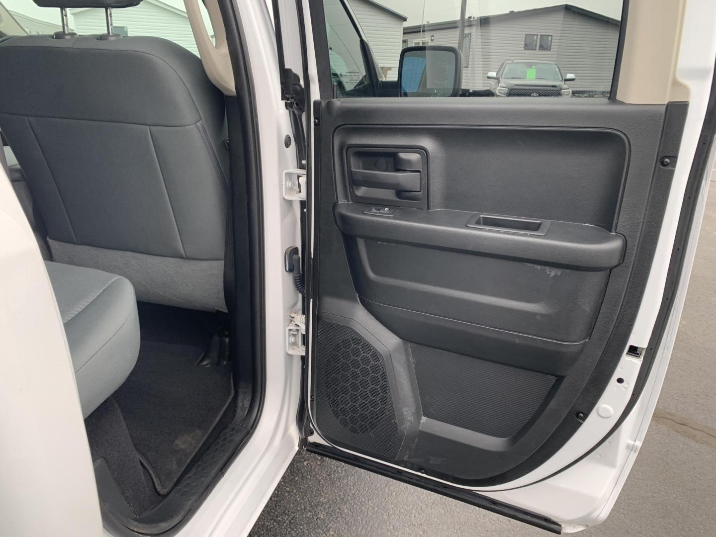 2019 WHITE /GRAY RAM 1500 Tradesman Quad Cab 4WD (1C6RR7FTXKS) with an 5.7L V8 OHV 16V engine, Automatic transmission, located at 506 S. Kingshighway, Cape Girardeau, MO, 63703, (573) 235-5000, 37.294991, -89.553635 - 2019 Ram 1500 Classic Only 66,xxx miles 4x4 Alarm System Cloth Seats Cruise Control Folding Rear Seat Power Outlet Power Windows Remote Keyless Entry Tilt Steering Wheel We have financing available and we accept trades! Fill out a credit application on our website or come by today! If - Photo#11