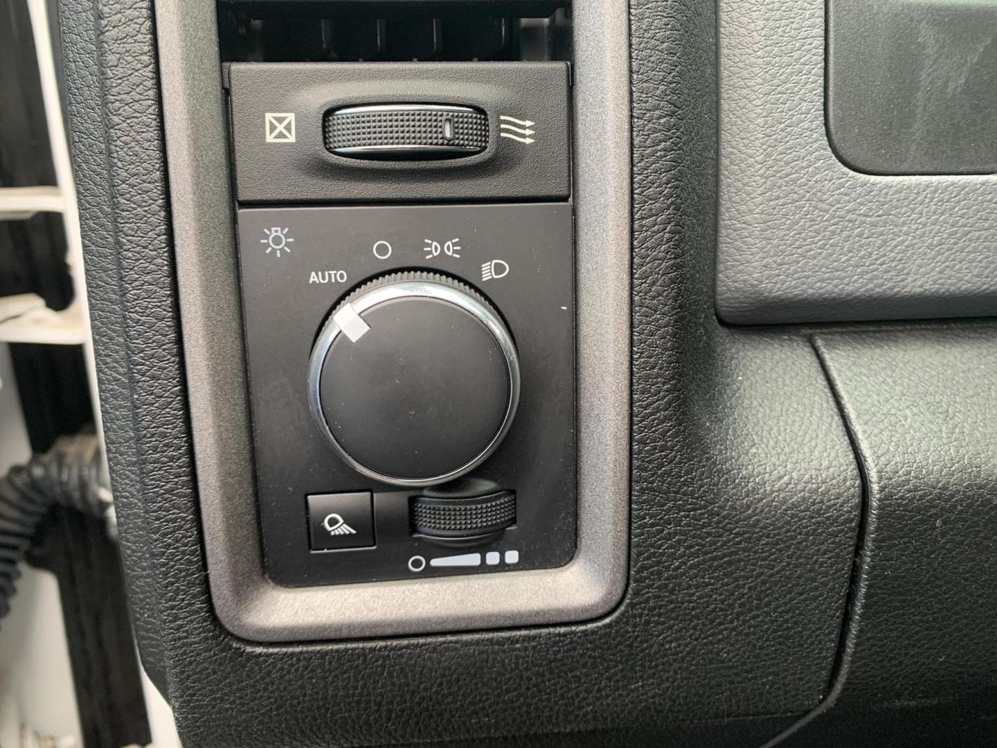 2019 WHITE /GRAY RAM 1500 Tradesman Quad Cab 4WD (1C6RR7FTXKS) with an 5.7L V8 OHV 16V engine, Automatic transmission, located at 506 S. Kingshighway, Cape Girardeau, MO, 63703, (573) 235-5000, 37.294991, -89.553635 - 2019 Ram 1500 Classic Only 66,xxx miles 4x4 Alarm System Cloth Seats Cruise Control Folding Rear Seat Power Outlet Power Windows Remote Keyless Entry Tilt Steering Wheel We have financing available and we accept trades! Fill out a credit application on our website or come by today! If - Photo#18