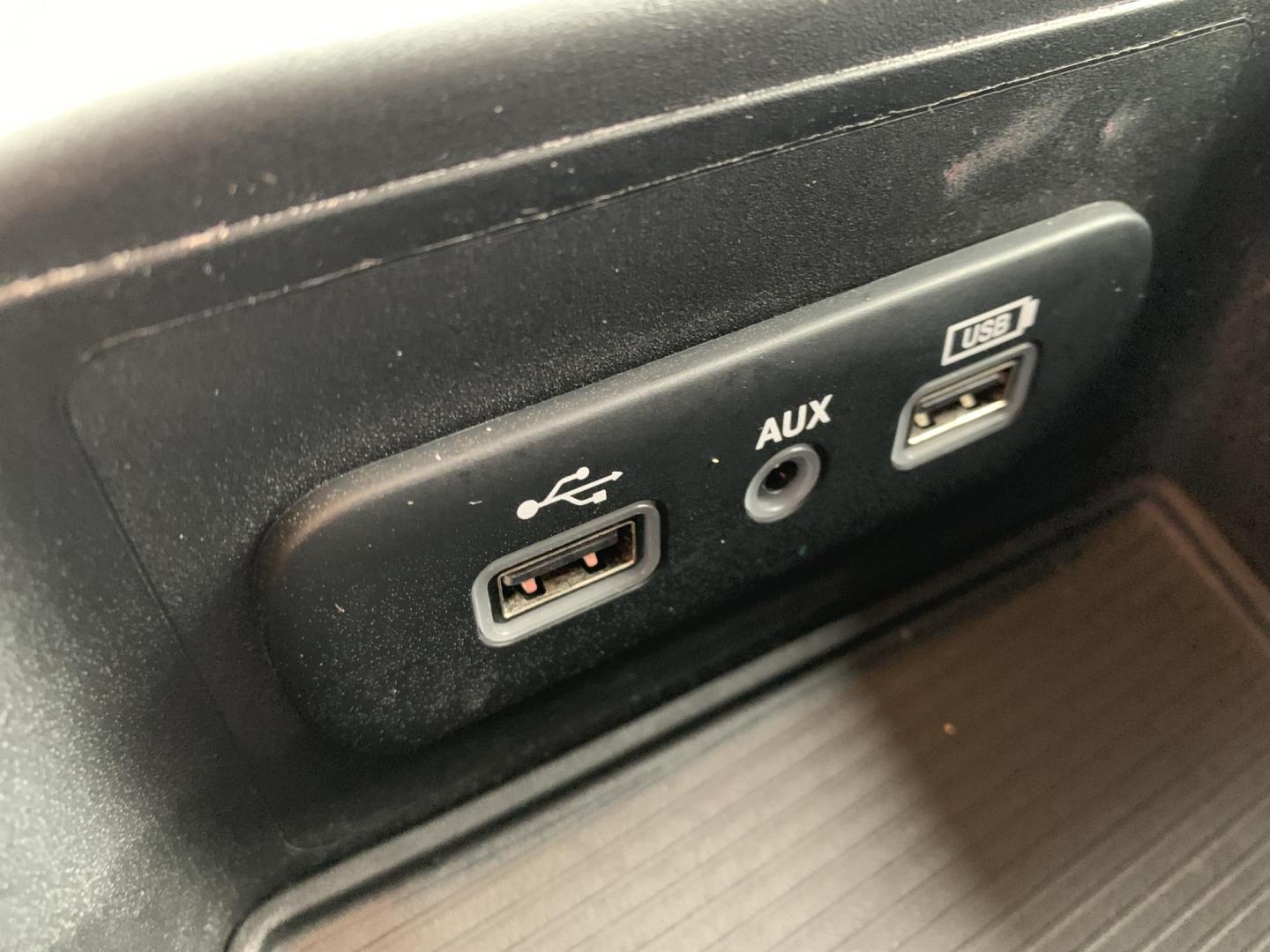 2019 WHITE /GRAY RAM 1500 Tradesman Quad Cab 4WD (1C6RR7FTXKS) with an 5.7L V8 OHV 16V engine, Automatic transmission, located at 506 S. Kingshighway, Cape Girardeau, MO, 63703, (573) 235-5000, 37.294991, -89.553635 - 2019 Ram 1500 Classic Only 66,xxx miles 4x4 Alarm System Cloth Seats Cruise Control Folding Rear Seat Power Outlet Power Windows Remote Keyless Entry Tilt Steering Wheel We have financing available and we accept trades! Fill out a credit application on our website or come by today! If - Photo#27