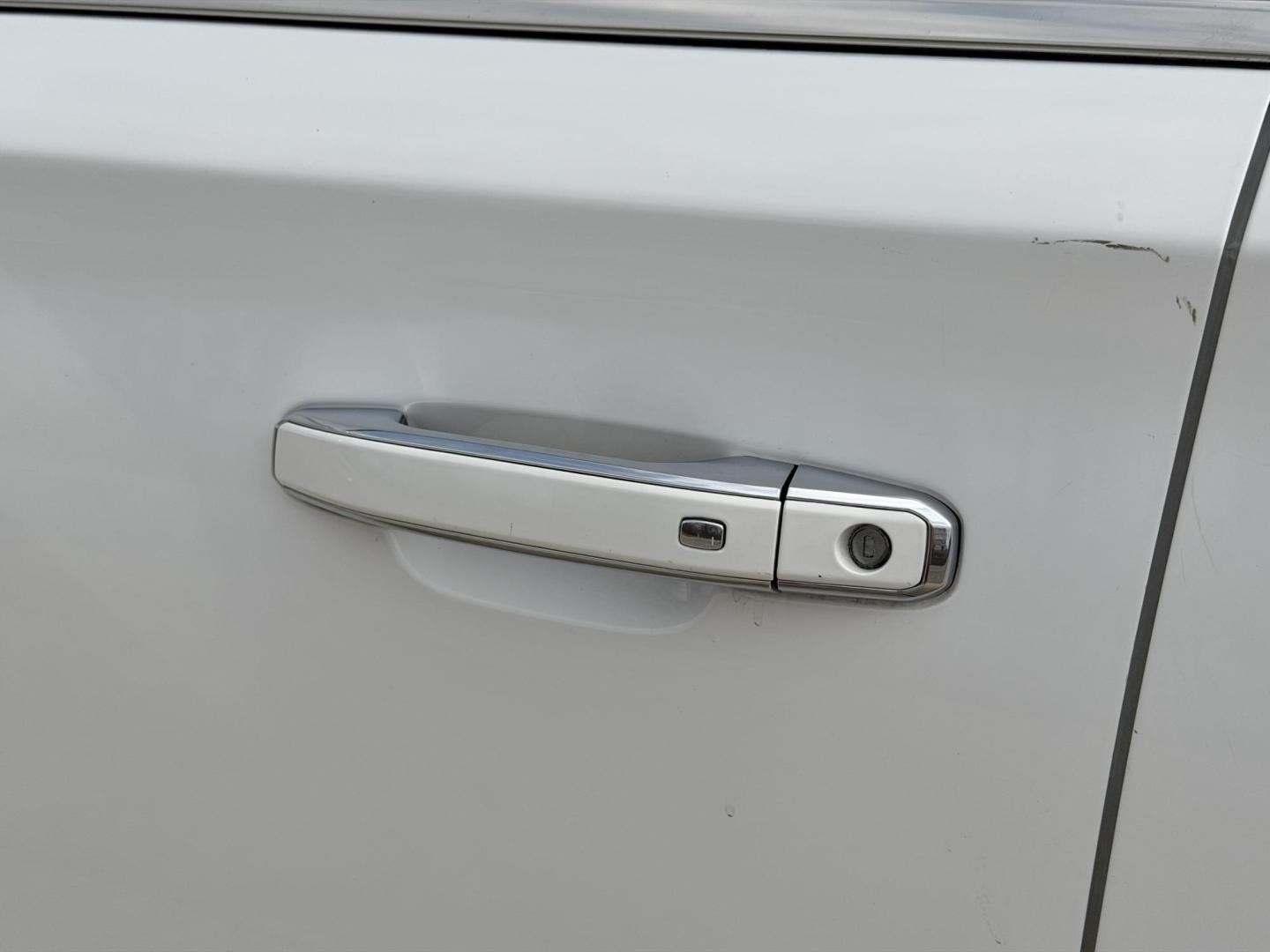 2018 WHITE /Black GMC Yukon Denali 4WD (1GKS2CKJ4JR) with an 6.2L V8 engine, Automatic transmission, located at 2990 Old Orchard Rd., Jackson, MO, 63755, 37.354214, -89.612106 - 2018 GMC Yukon Denali 1-Owner 97xxx miles 4 Wheel Drive 6.2L V8 Automatic Leather 3rd Row Navigation Power/Heated/Cooled Seats Heated Rear Seats Heated Steering Wheel Backup Camera Power Running Boards Bluetooth Remote Start Cruise Power Windows/Locks/Mirrors We have financing avai - Photo#40