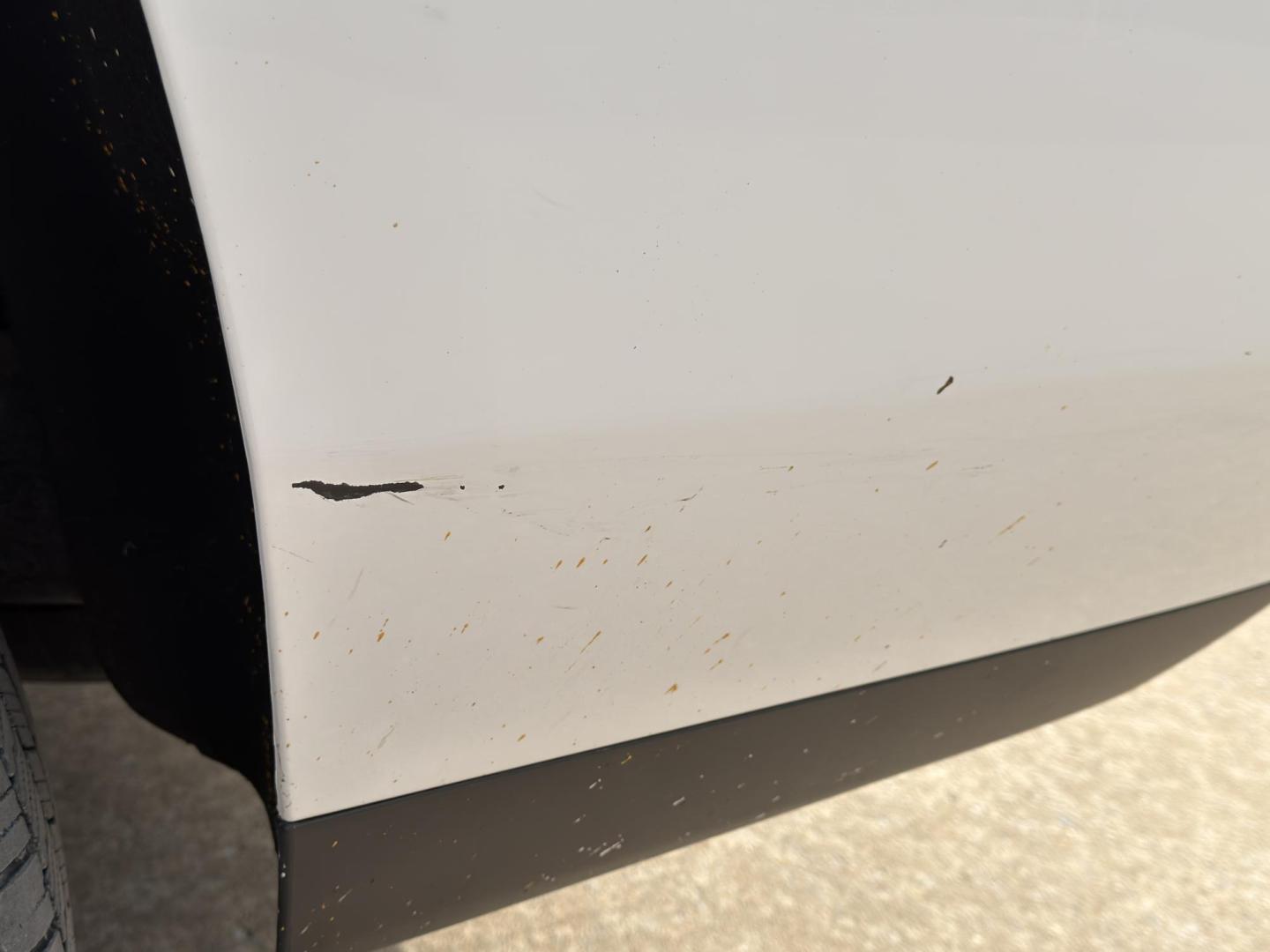 2018 WHITE /Black GMC Yukon Denali 4WD (1GKS2CKJ4JR) with an 6.2L V8 engine, Automatic transmission, located at 2990 Old Orchard Rd., Jackson, MO, 63755, 37.354214, -89.612106 - 2018 GMC Yukon Denali 1-Owner 97xxx miles 4 Wheel Drive 6.2L V8 Automatic Leather 3rd Row Navigation Power/Heated/Cooled Seats Heated Rear Seats Heated Steering Wheel Backup Camera Power Running Boards Bluetooth Remote Start Cruise Power Windows/Locks/Mirrors We have financing avai - Photo#51