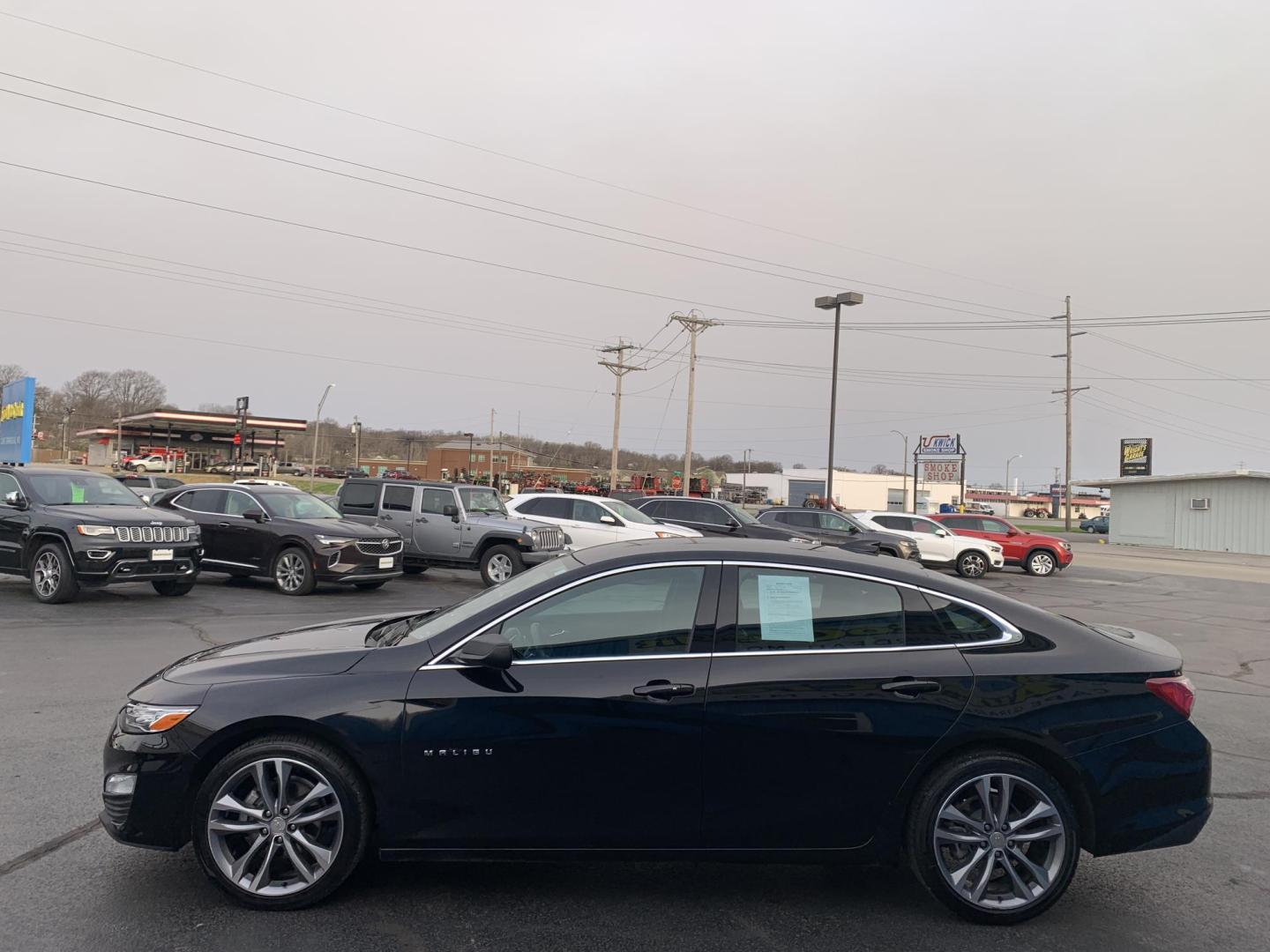 2024 BLACK /BLACK Chevrolet Malibu 2LT (1G1ZE5ST9RF) with an 1.5L L4 DOHC 16V engine, Automatic transmission, located at 506 S. Kingshighway, Cape Girardeau, MO, 63703, (573) 235-5000, 37.294991, -89.553635 - 2024 Chevrolet Malibu 2LT 57,XXX MILES Alarm System Bluetooth Cruise Control Dual Power Front Seats Heated Seats Heated Steering Wheel Integrated Garage Door Opener Interior Ambient Lighting Leather Seats Power Driver's Seat Power Windows Rear Window Defroster Remote Engine Start Stee - Photo#4