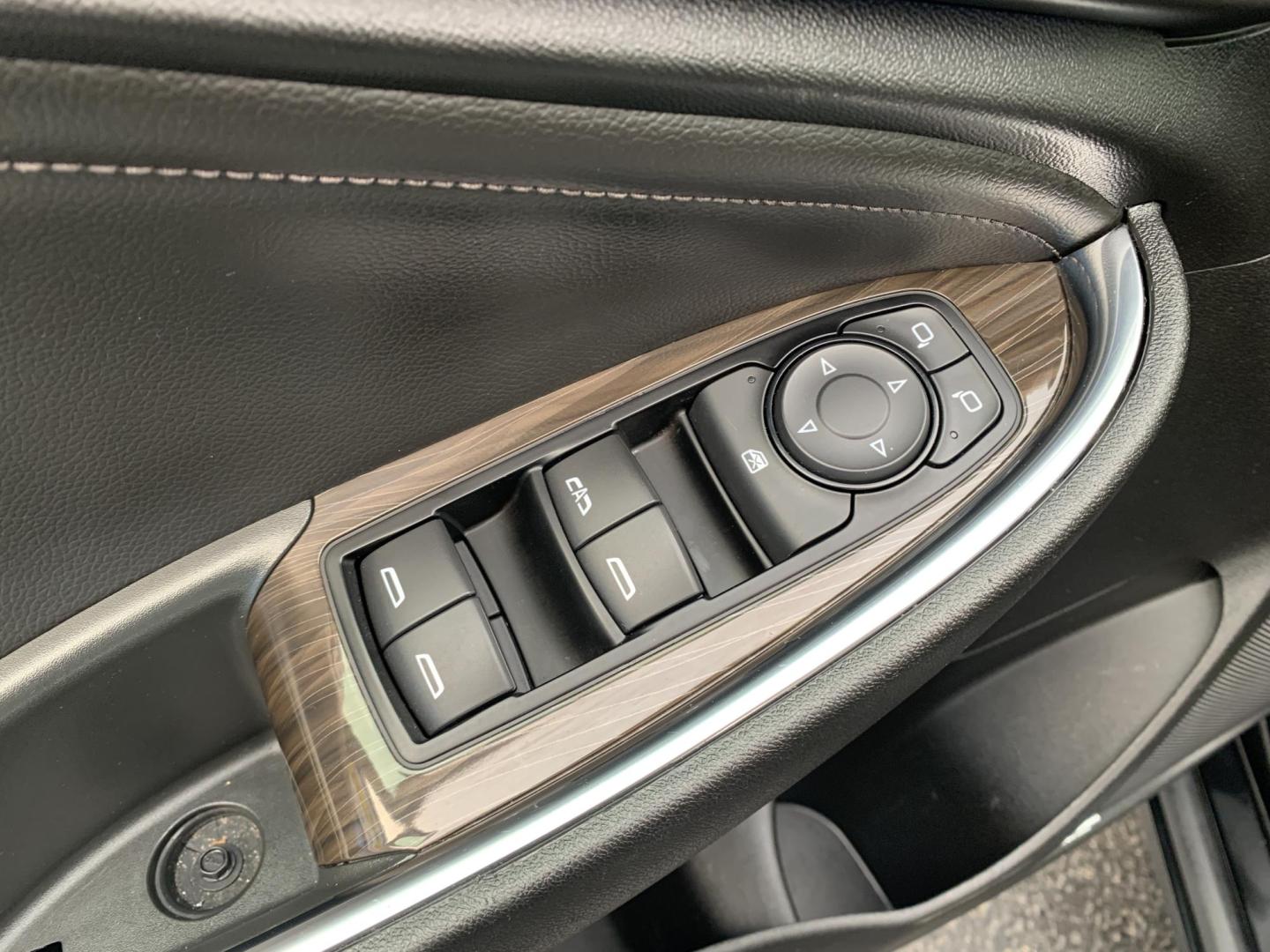 2024 BLACK /BLACK Chevrolet Malibu 2LT (1G1ZE5ST9RF) with an 1.5L L4 DOHC 16V engine, Automatic transmission, located at 506 S. Kingshighway, Cape Girardeau, MO, 63703, (573) 235-5000, 37.294991, -89.553635 - 2024 Chevrolet Malibu 2LT 57,XXX MILES Alarm System Bluetooth Cruise Control Dual Power Front Seats Heated Seats Heated Steering Wheel Integrated Garage Door Opener Interior Ambient Lighting Leather Seats Power Driver's Seat Power Windows Rear Window Defroster Remote Engine Start Stee - Photo#19