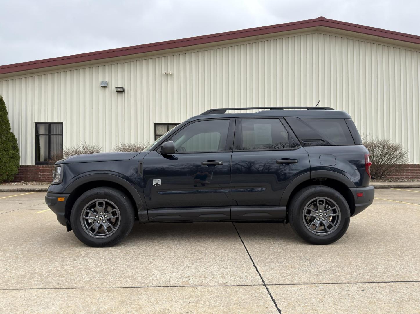 2023 NAVY /Black Ford Bronco Sport Big Bend (3FMCR9B68PR) with an 1.5L 3 Cyl. engine, Automatic transmission, located at 2990 Old Orchard Rd., Jackson, MO, 63755, 37.354214, -89.612106 - 2023 Ford Bronco Big Bend 31xxx miles 4 Wheel Drive 1.5L 3 Cyl. Automatic Backup Camera Power Driver Seat Heated Seats Bluetooth Cruise Power Windows/Locks/Mirrors We have financing available and we accept trades! Fill out a credit application on our website or come by today! If you have - Photo#6