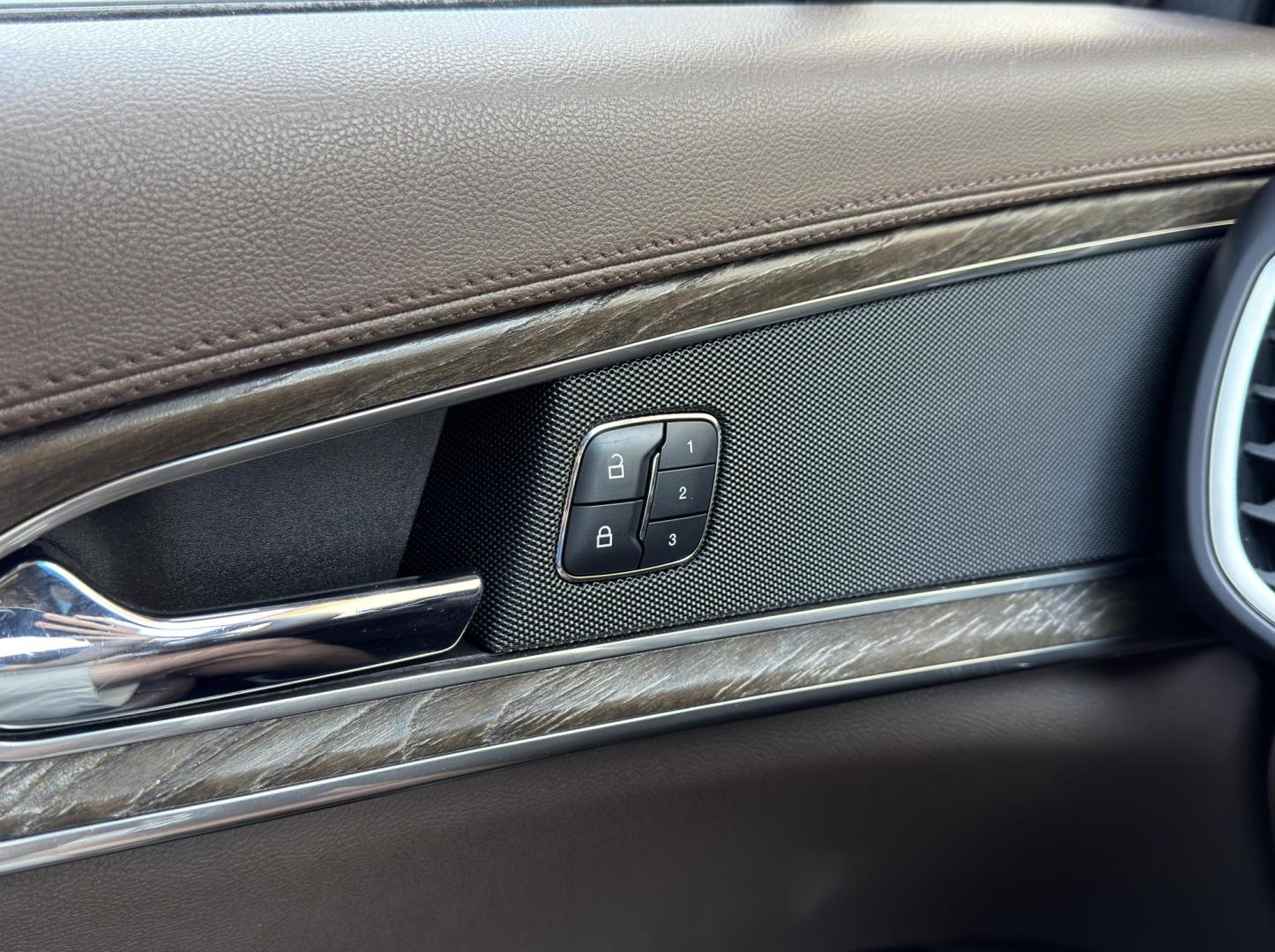 2017 WHITE /Brown Lincoln MKX Reserve AWD (2LMPJ8LRXHB) with an 3.7L V6 engine, Automatic transmission, located at 2990 Old Orchard Rd., Jackson, MO, 63755, 37.354214, -89.612106 - 2017 Lincoln MKX Reserve 1-Owner 113xxx miles All Wheel Drive 3.7L V6 Automatic Leather Navigation Power/Heated/Cooled Seats Heated Rear Seats Heated Steering Wheel Backup Camera Sunroof Remote Start Bluetooth Cruise Power Windows/Locks/Mirrors We have financing available and we acc - Photo#34