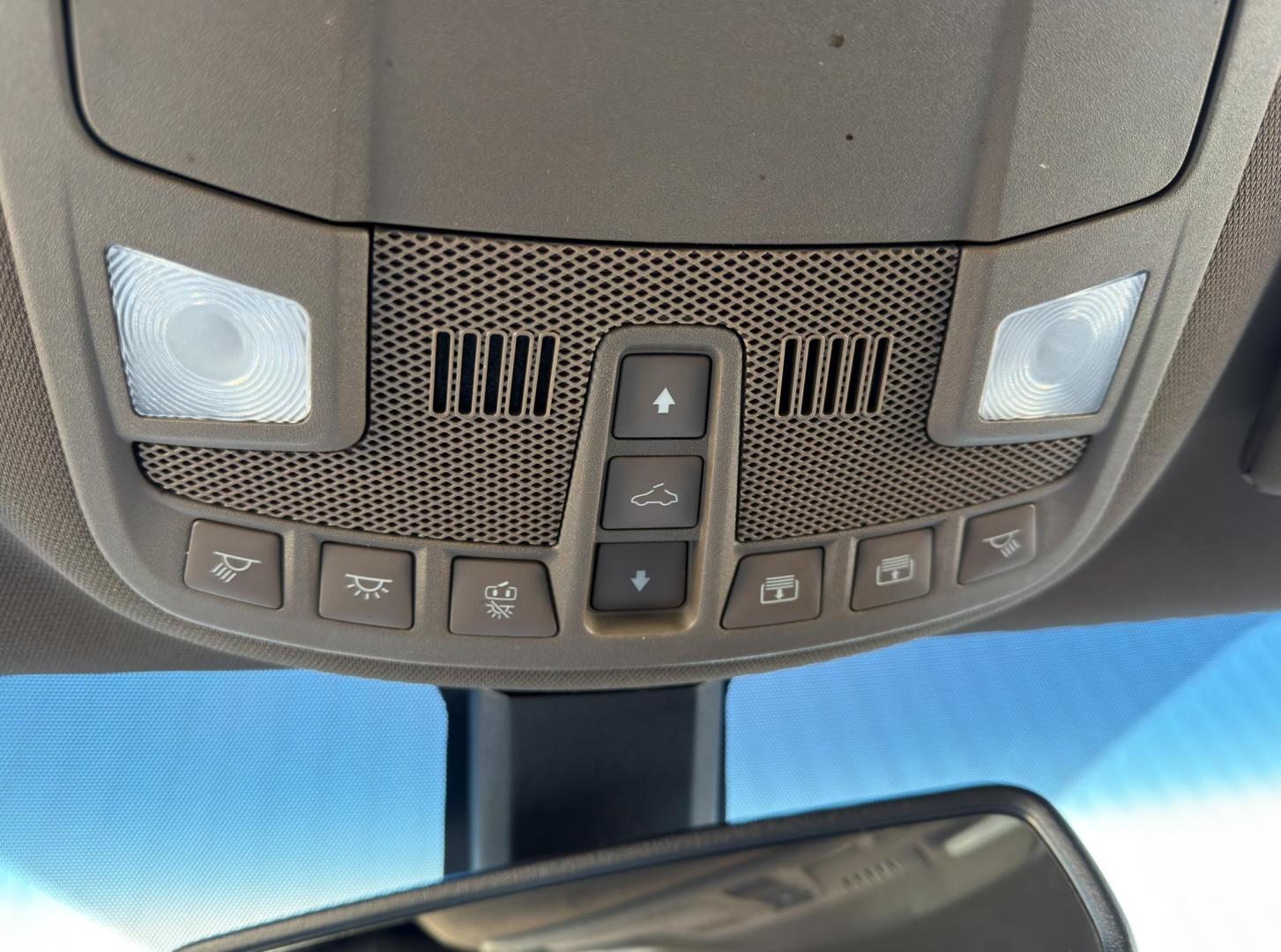 2017 WHITE /Brown Lincoln MKX Reserve AWD (2LMPJ8LRXHB) with an 3.7L V6 engine, Automatic transmission, located at 2990 Old Orchard Rd., Jackson, MO, 63755, 37.354214, -89.612106 - 2017 Lincoln MKX Reserve 1-Owner 113xxx miles All Wheel Drive 3.7L V6 Automatic Leather Navigation Power/Heated/Cooled Seats Heated Rear Seats Heated Steering Wheel Backup Camera Sunroof Remote Start Bluetooth Cruise Power Windows/Locks/Mirrors We have financing available and we acc - Photo#36