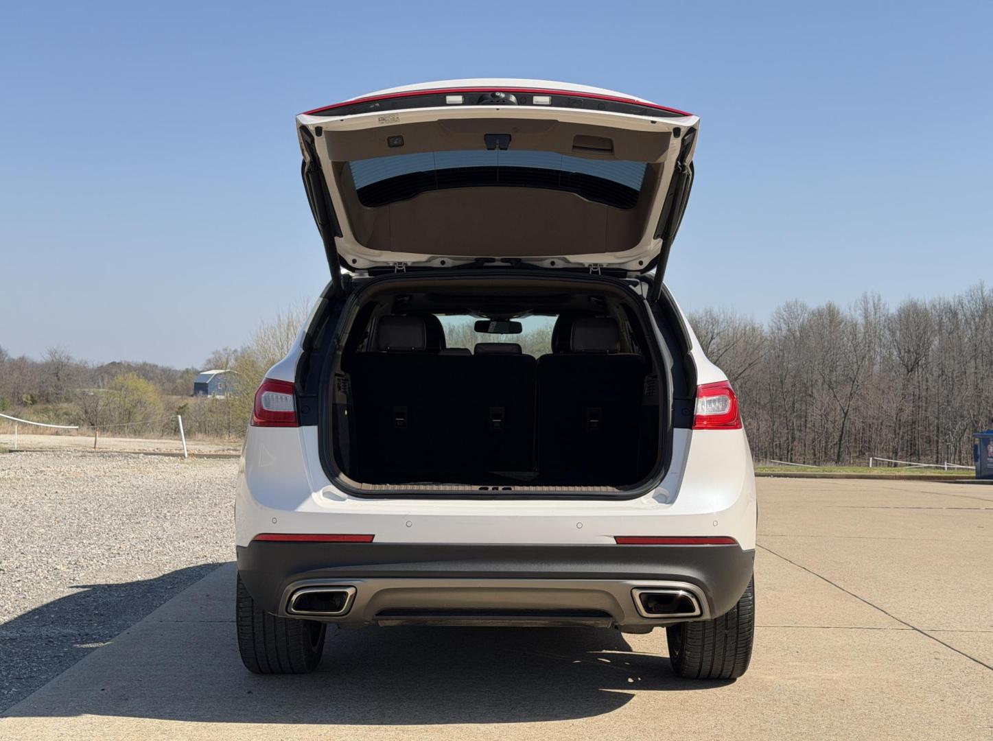 2017 WHITE /Brown Lincoln MKX Reserve AWD (2LMPJ8LRXHB) with an 3.7L V6 engine, Automatic transmission, located at 2990 Old Orchard Rd., Jackson, MO, 63755, 37.354214, -89.612106 - 2017 Lincoln MKX Reserve 1-Owner 113xxx miles All Wheel Drive 3.7L V6 Automatic Leather Navigation Power/Heated/Cooled Seats Heated Rear Seats Heated Steering Wheel Backup Camera Sunroof Remote Start Bluetooth Cruise Power Windows/Locks/Mirrors We have financing available and we acc - Photo#22