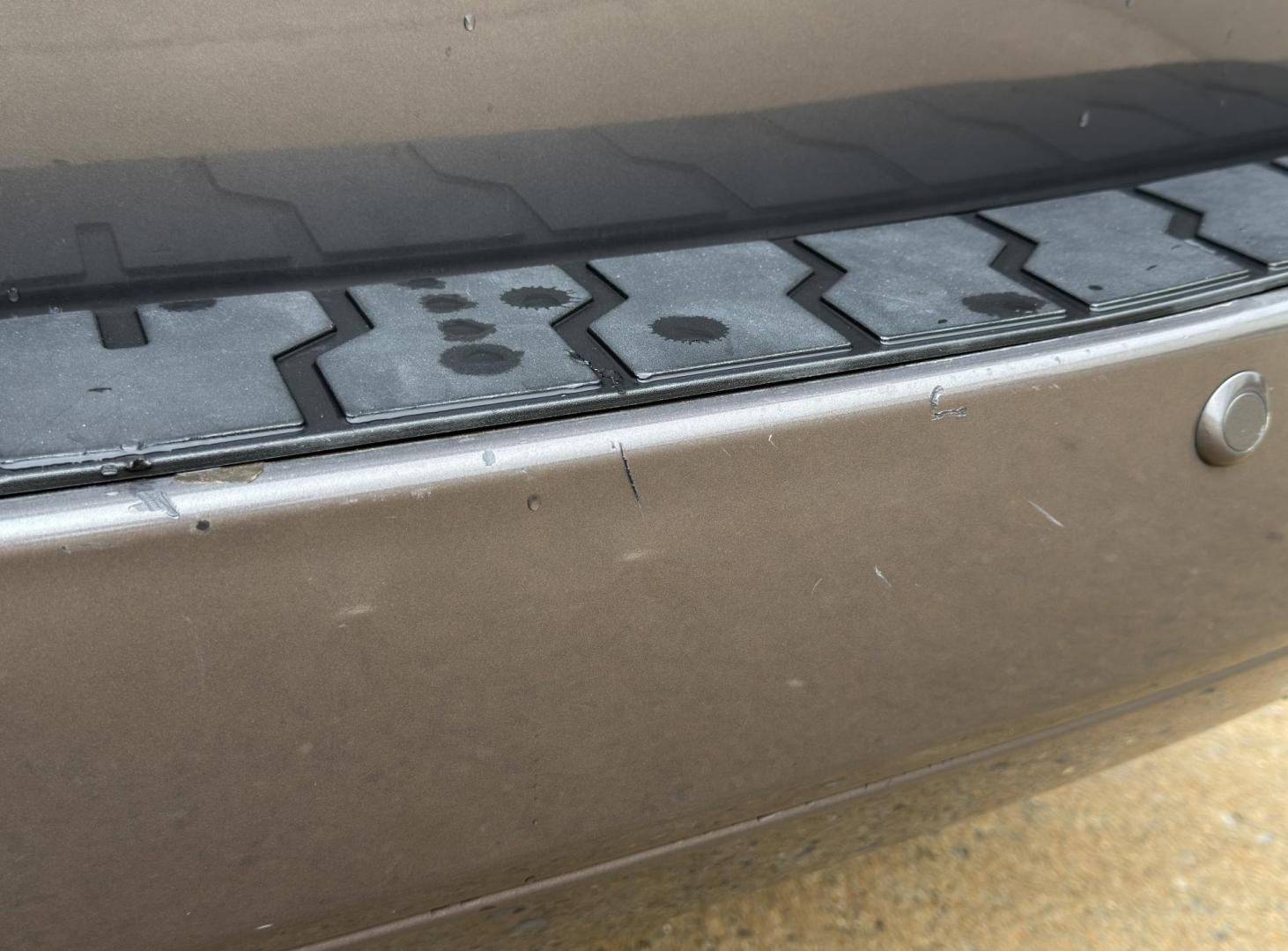 2015 GRAY /Gray Honda Odyssey EX-L (5FNRL5H63FB) with an 3.5L V6 engine, Automatic transmission, located at 2990 Old Orchard Rd., Jackson, MO, 63755, 37.354214, -89.612106 - 2015 Honda Odyssey EX-L 187xxx miles Front Wheel Drive 3.5L V6 Automatic Leather 3rd Row Rear Entertainment Power/Heated Seats Backup Camera Sunroof Bluetooth Cruise Power Windows/Locks/Mirrors We have financing available and we accept trades! Fill out a credit application on our websi - Photo#46