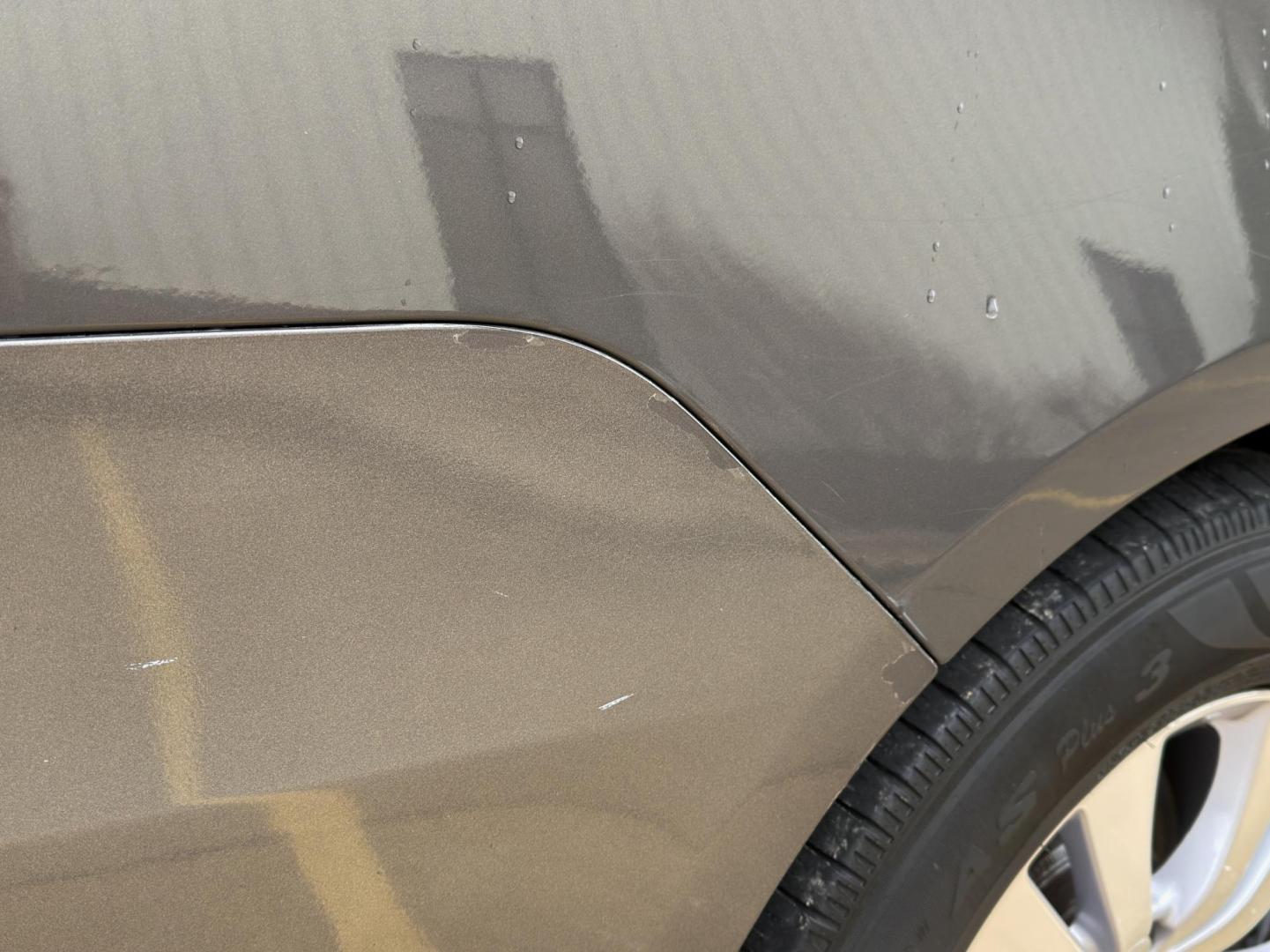 2015 GRAY /Gray Honda Odyssey EX-L (5FNRL5H63FB) with an 3.5L V6 engine, Automatic transmission, located at 2990 Old Orchard Rd., Jackson, MO, 63755, 37.354214, -89.612106 - 2015 Honda Odyssey EX-L 187xxx miles Front Wheel Drive 3.5L V6 Automatic Leather 3rd Row Rear Entertainment Power/Heated Seats Backup Camera Sunroof Bluetooth Cruise Power Windows/Locks/Mirrors We have financing available and we accept trades! Fill out a credit application on our websi - Photo#48