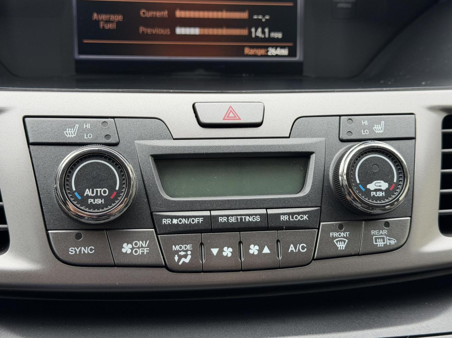 2015 GRAY /Gray Honda Odyssey EX-L (5FNRL5H63FB) with an 3.5L V6 engine, Automatic transmission, located at 2990 Old Orchard Rd., Jackson, MO, 63755, 37.354214, -89.612106 - 2015 Honda Odyssey EX-L 187xxx miles Front Wheel Drive 3.5L V6 Automatic Leather 3rd Row Rear Entertainment Power/Heated Seats Backup Camera Sunroof Bluetooth Cruise Power Windows/Locks/Mirrors We have financing available and we accept trades! Fill out a credit application on our websi - Photo#3