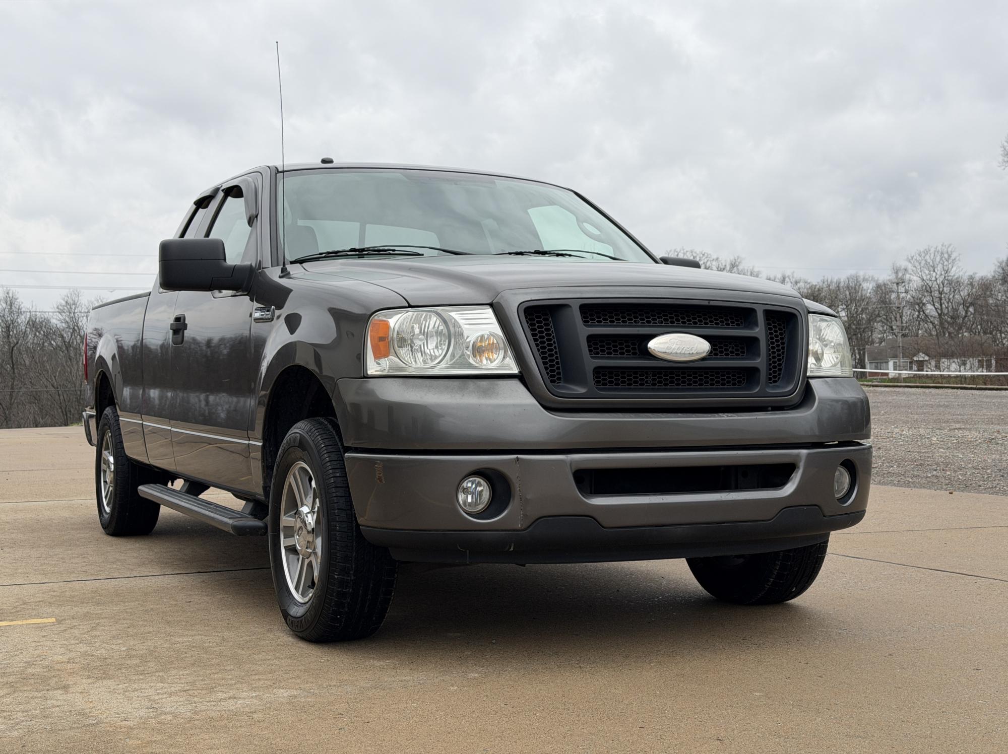 2008 Ford F-150 STX SuperCab 2WD