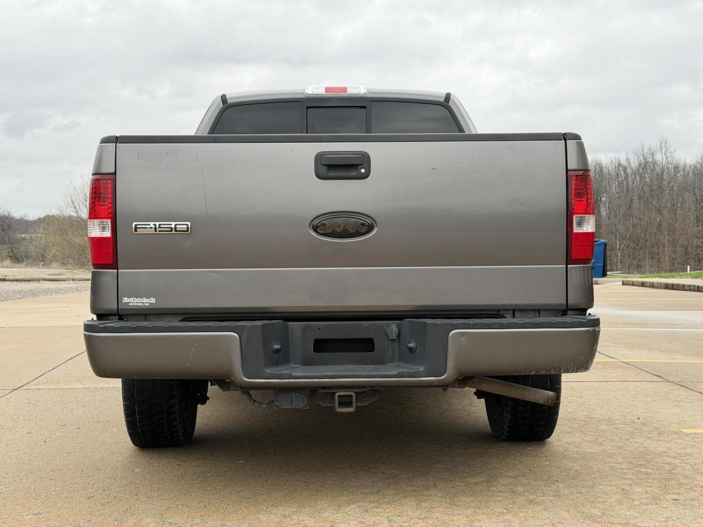 2008 GRAY /Gray Ford F-150 STX SuperCab 2WD (1FTRX12W78F) with an 4.6L V8 engine, Automatic transmission, located at 2990 Old Orchard Rd., Jackson, MO, 63755, 37.354214, -89.612106 - 2008 Ford F-150 STX 142xxx miles Rear Wheel Drive 4.6L V8 Automatic Cruise Power Windows/Locks/Mirrors We have financing available and we accept trades! Fill out a credit application on our website or come by today! If you have any questions, give us a call at (573) 204-7777 or visit our web - Photo#7