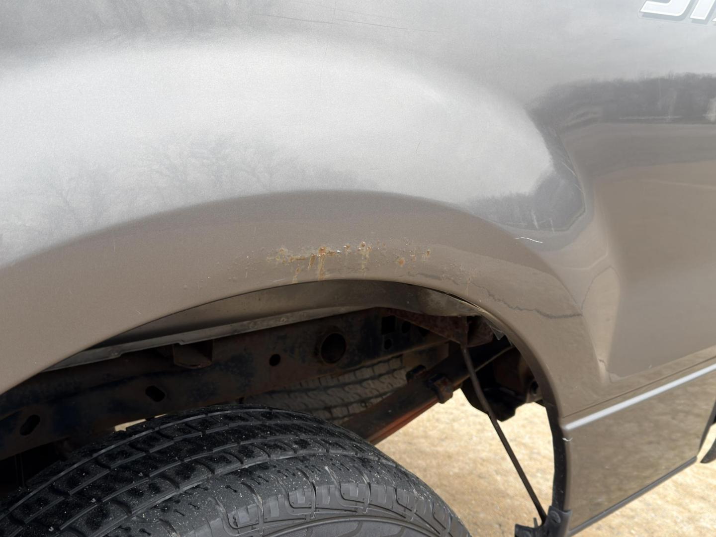 2008 GRAY /Gray Ford F-150 STX SuperCab 2WD (1FTRX12W78F) with an 4.6L V8 engine, Automatic transmission, located at 2990 Old Orchard Rd., Jackson, MO, 63755, 37.354214, -89.612106 - 2008 Ford F-150 STX 142xxx miles Rear Wheel Drive 4.6L V8 Automatic Cruise Power Windows/Locks/Mirrors We have financing available and we accept trades! Fill out a credit application on our website or come by today! If you have any questions, give us a call at (573) 204-7777 or visit our web - Photo#37