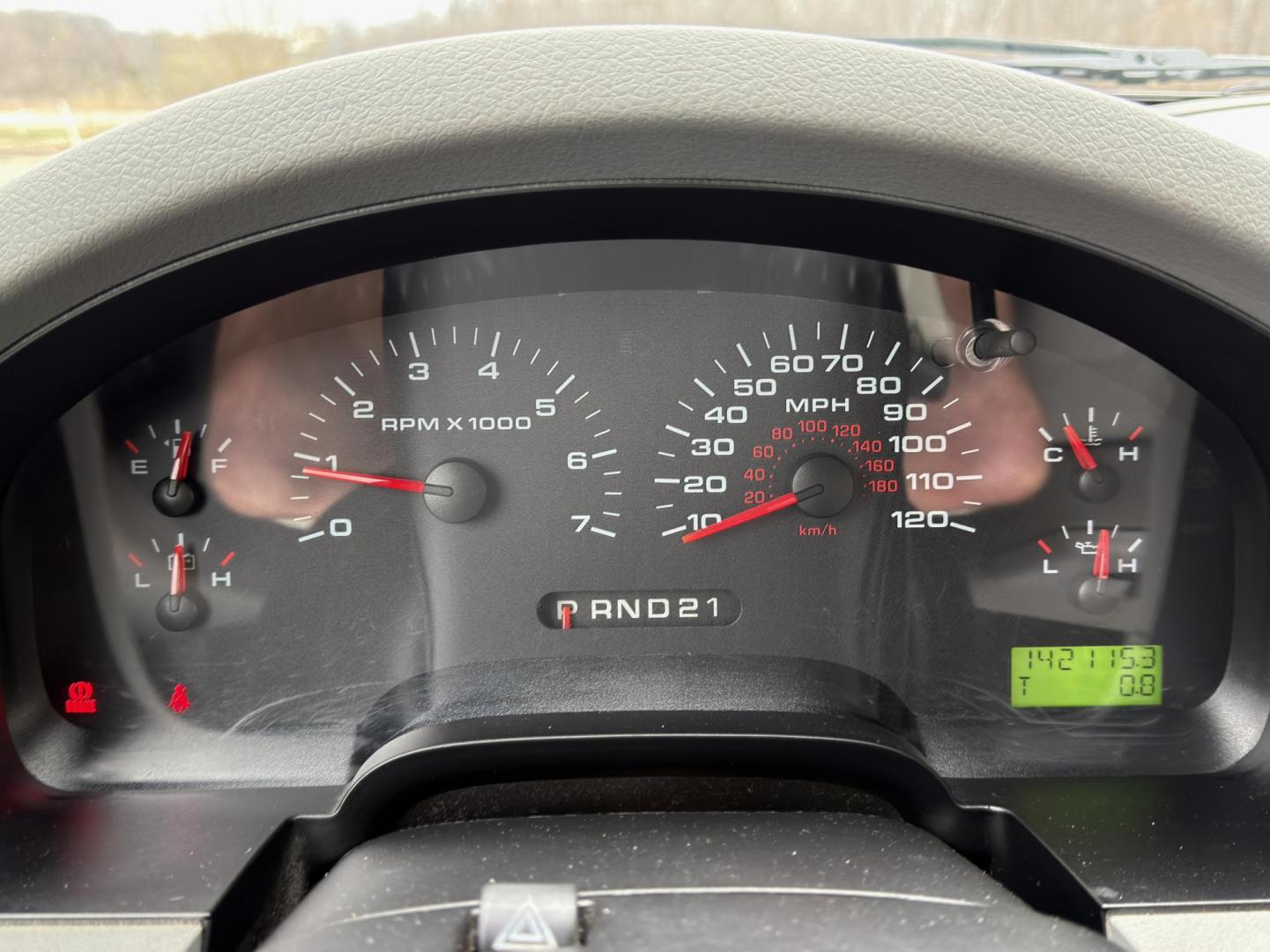 2008 GRAY /Gray Ford F-150 STX SuperCab 2WD (1FTRX12W78F) with an 4.6L V8 engine, Automatic transmission, located at 2990 Old Orchard Rd., Jackson, MO, 63755, 37.354214, -89.612106 - 2008 Ford F-150 STX 142xxx miles Rear Wheel Drive 4.6L V8 Automatic Cruise Power Windows/Locks/Mirrors We have financing available and we accept trades! Fill out a credit application on our website or come by today! If you have any questions, give us a call at (573) 204-7777 or visit our web - Photo#19