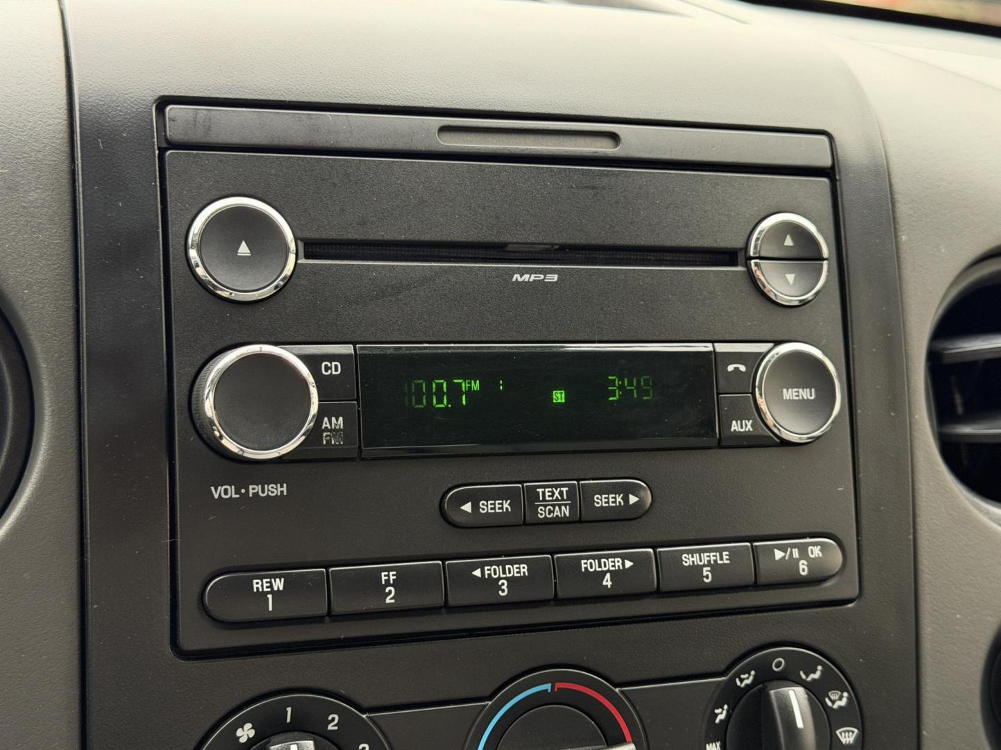 2008 GRAY /Gray Ford F-150 STX SuperCab 2WD (1FTRX12W78F) with an 4.6L V8 engine, Automatic transmission, located at 2990 Old Orchard Rd., Jackson, MO, 63755, 37.354214, -89.612106 - 2008 Ford F-150 STX 142xxx miles Rear Wheel Drive 4.6L V8 Automatic Cruise Power Windows/Locks/Mirrors We have financing available and we accept trades! Fill out a credit application on our website or come by today! If you have any questions, give us a call at (573) 204-7777 or visit our web - Photo#23