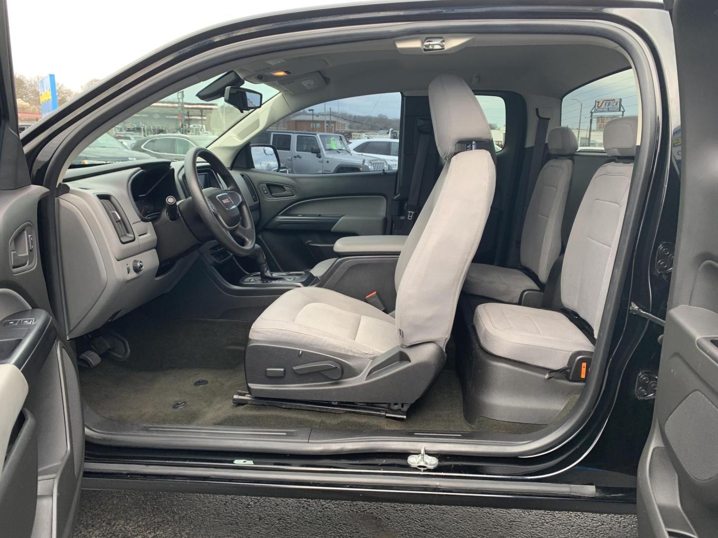 2015 BLACK /BLACK GMC Canyon Base Ext. Cab 2WD (1GTH5AEAXF1) with an 2.5L L4 DOHC 24V engine, Automatic transmission, located at 506 S. Kingshighway, Cape Girardeau, MO, 63703, (573) 235-5000, 37.294991, -89.553635 - 2015 GMC Canyon 125,xxx miles Automatic Ext. Cab Cruise Power Windows/Locks/Mirrors Keyless Entry We have financing available and we accept trades! Fill out a credit application on our website or come by today! If you have any questions, give us a call at (573) 235-5000 or visit our websit - Photo#15