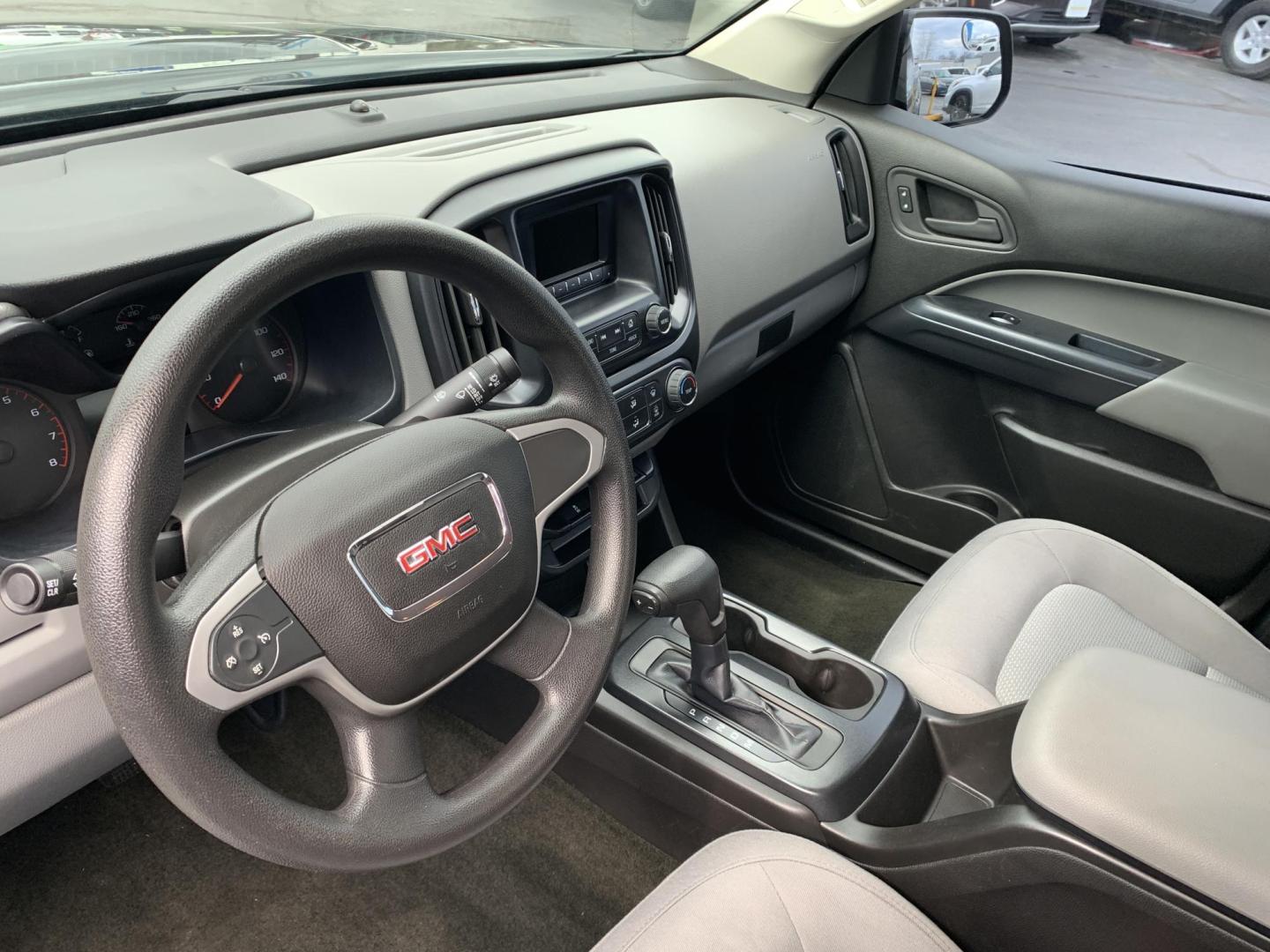 2015 BLACK /BLACK GMC Canyon Base Ext. Cab 2WD (1GTH5AEAXF1) with an 2.5L L4 DOHC 24V engine, Automatic transmission, located at 506 S. Kingshighway, Cape Girardeau, MO, 63703, (573) 235-5000, 37.294991, -89.553635 - 2015 GMC Canyon 125,xxx miles Automatic Ext. Cab Cruise Power Windows/Locks/Mirrors Keyless Entry We have financing available and we accept trades! Fill out a credit application on our website or come by today! If you have any questions, give us a call at (573) 235-5000 or visit our websit - Photo#18