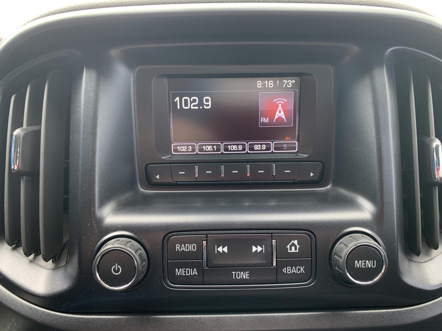 2015 BLACK /BLACK GMC Canyon Base Ext. Cab 2WD (1GTH5AEAXF1) with an 2.5L L4 DOHC 24V engine, Automatic transmission, located at 506 S. Kingshighway, Cape Girardeau, MO, 63703, (573) 235-5000, 37.294991, -89.553635 - 2015 GMC Canyon 125,xxx miles Automatic Ext. Cab Cruise Power Windows/Locks/Mirrors Keyless Entry We have financing available and we accept trades! Fill out a credit application on our website or come by today! If you have any questions, give us a call at (573) 235-5000 or visit our websit - Photo#22