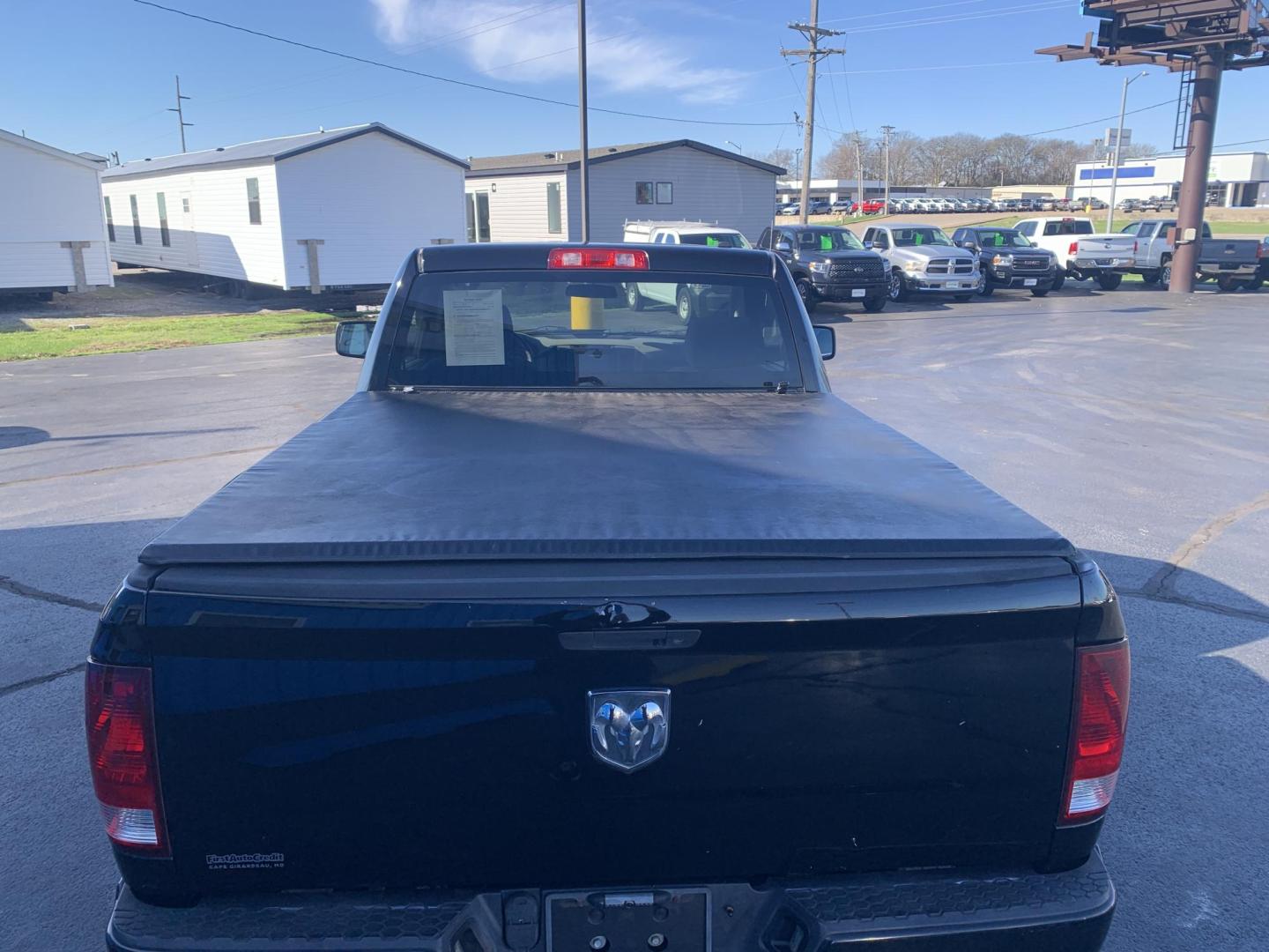 2012 BLACK /GRAY Dodge Ram 1500 ST EXPRESS 2WD (3C6JD6AT4CG) with an 5.7L V8 OHV 16V engine, Automatic transmission, located at 506 S. Kingshighway, Cape Girardeau, MO, 63703, (573) 235-5000, 37.294991, -89.553635 - 2012 Dodge Ram 1500 79,xxx miles Cruise Backup Cam Steering wheel controls Power windows/locks/mirrors We have financing available and we accept trades! Fill out a credit application on our website or come by today! If you have any questions, give us a call at (573) 235-5000 or visit our webs - Photo#8