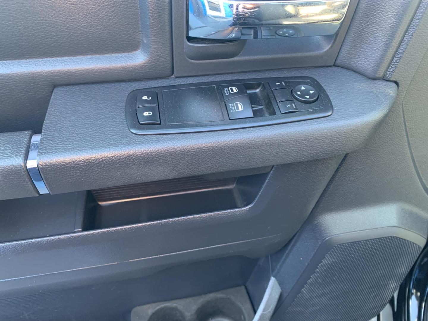 2012 BLACK /GRAY Dodge Ram 1500 ST EXPRESS 2WD (3C6JD6AT4CG) with an 5.7L V8 OHV 16V engine, Automatic transmission, located at 506 S. Kingshighway, Cape Girardeau, MO, 63703, (573) 235-5000, 37.294991, -89.553635 - 2012 Dodge Ram 1500 79,xxx miles Cruise Backup Cam Steering wheel controls Power windows/locks/mirrors We have financing available and we accept trades! Fill out a credit application on our website or come by today! If you have any questions, give us a call at (573) 235-5000 or visit our webs - Photo#16