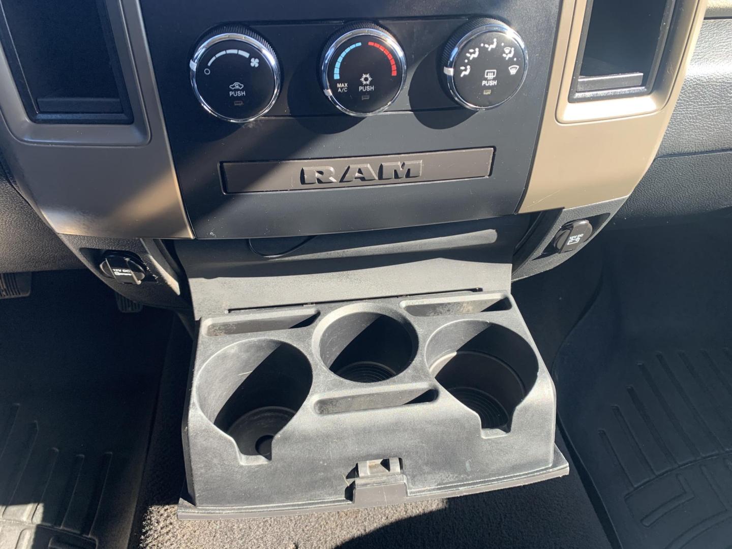 2012 BLACK /GRAY Dodge Ram 1500 ST EXPRESS 2WD (3C6JD6AT4CG) with an 5.7L V8 OHV 16V engine, Automatic transmission, located at 506 S. Kingshighway, Cape Girardeau, MO, 63703, (573) 235-5000, 37.294991, -89.553635 - 2012 Dodge Ram 1500 79,xxx miles Cruise Backup Cam Steering wheel controls Power windows/locks/mirrors We have financing available and we accept trades! Fill out a credit application on our website or come by today! If you have any questions, give us a call at (573) 235-5000 or visit our webs - Photo#23