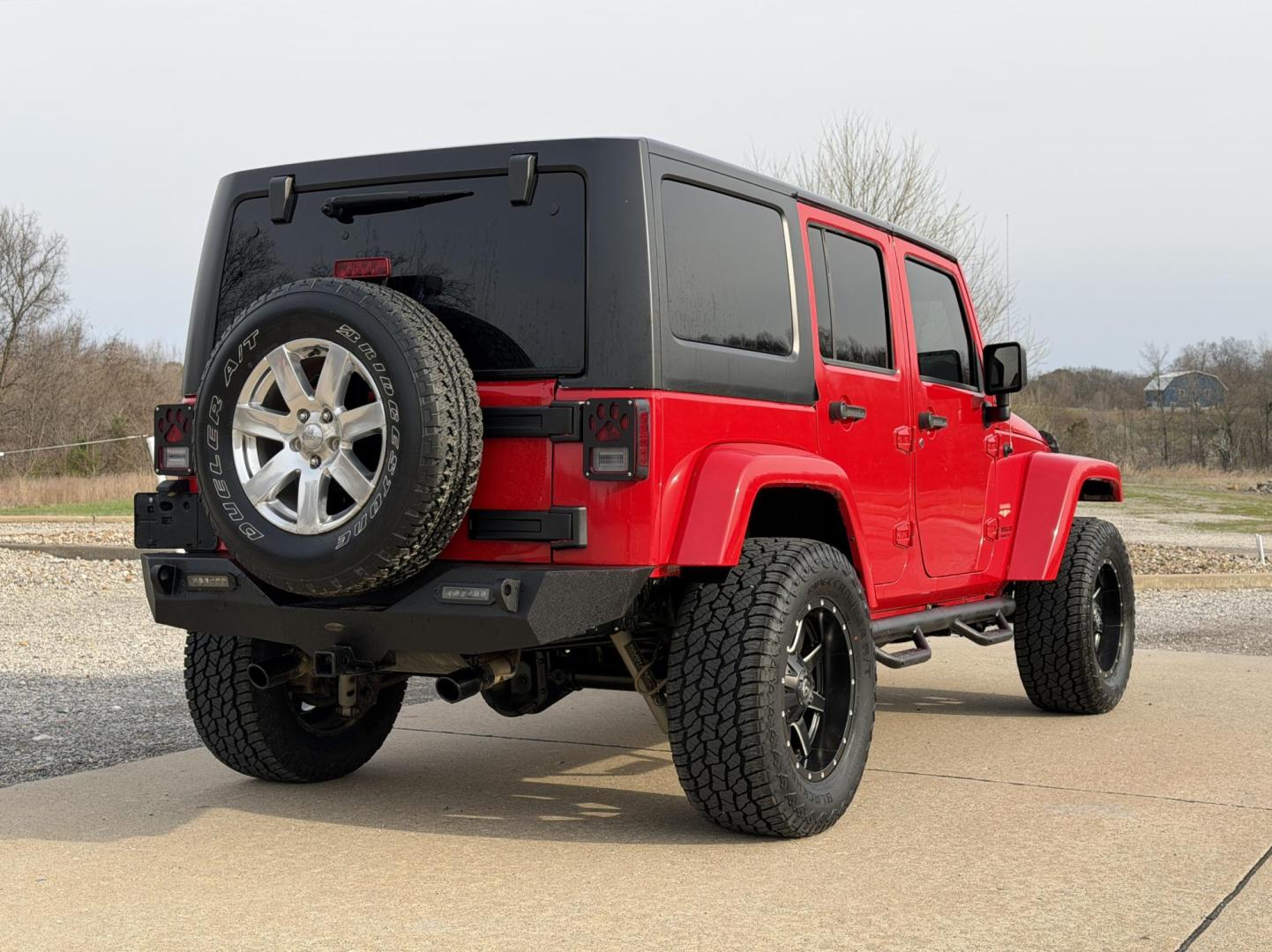 2015 RED /Black Jeep Wrangler Unlimited Sahara 4WD (1C4BJWEG9FL) with an 3.6L V6 engine, Automatic transmission, located at 2990 Old Orchard Rd., Jackson, MO, 63755, 37.354214, -89.612106 - 2015 Jeep Wrangler Unlimited Sahara 127xxx miles 4x4 3.6L V6 Automatic Navigation Bluetooth Remote Start Cruise Power Windows/Locks/Mirrors We have financing available and we accept trades! Fill out a credit application on our website or come by today! If you have any questions, give us a - Photo#8