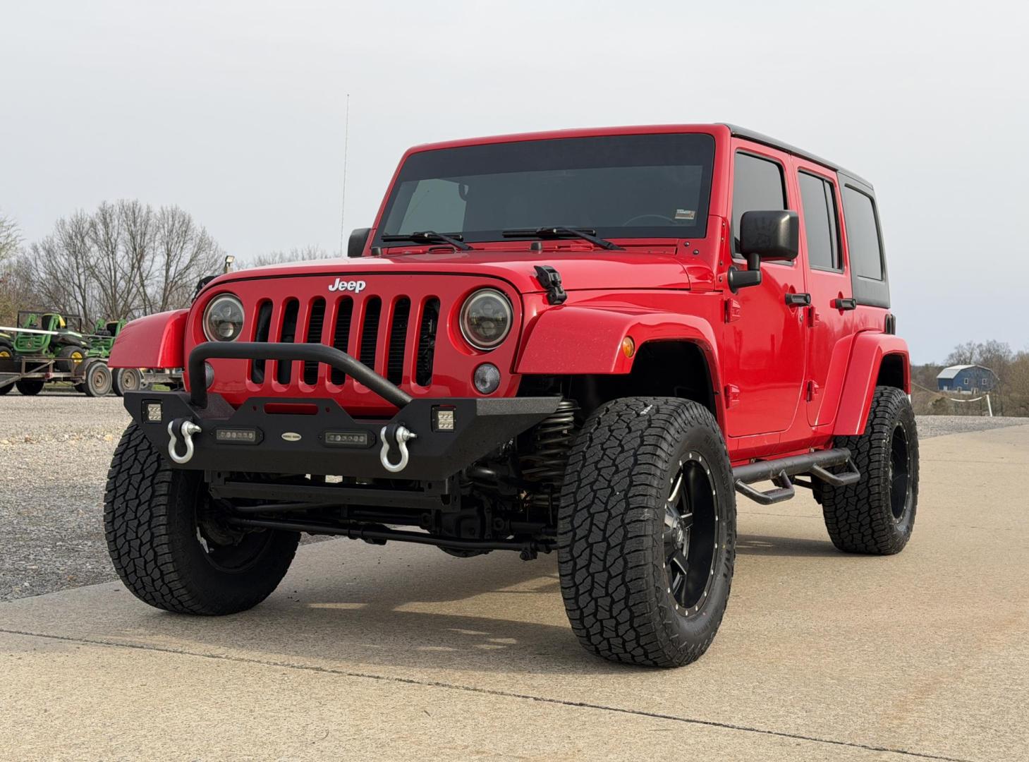 2015 RED /Black Jeep Wrangler Unlimited Sahara 4WD (1C4BJWEG9FL) with an 3.6L V6 engine, Automatic transmission, located at 2990 Old Orchard Rd., Jackson, MO, 63755, 37.354214, -89.612106 - 2015 Jeep Wrangler Unlimited Sahara 127xxx miles 4x4 3.6L V6 Automatic Navigation Bluetooth Remote Start Cruise Power Windows/Locks/Mirrors We have financing available and we accept trades! Fill out a credit application on our website or come by today! If you have any questions, give us a - Photo#5