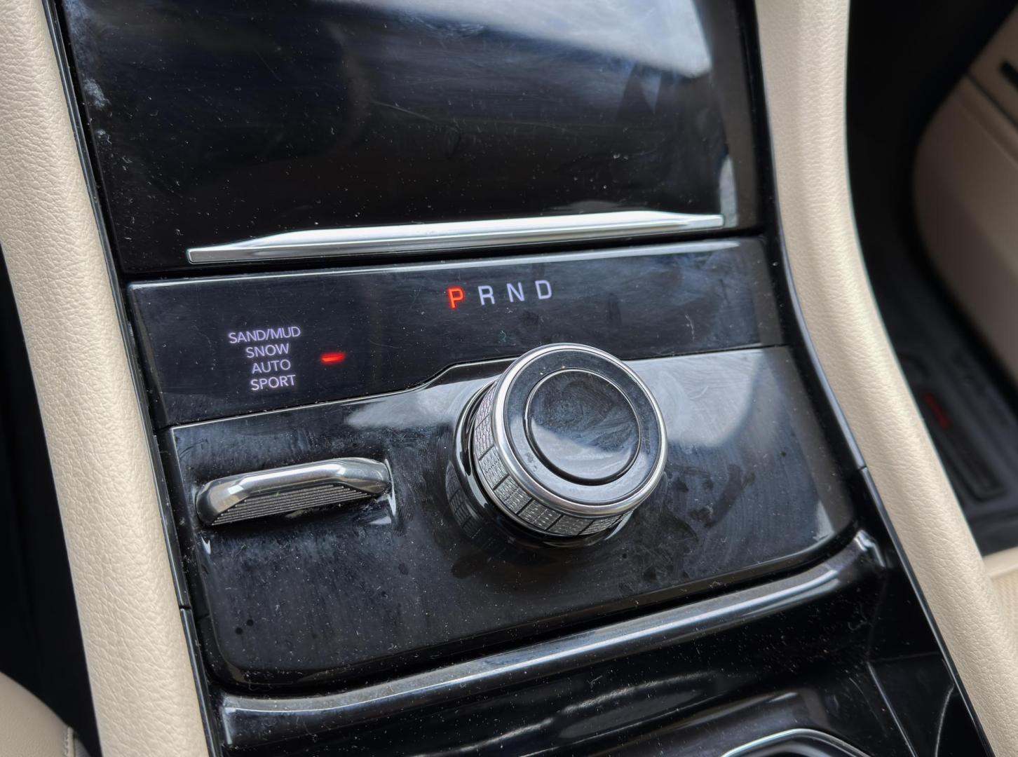 2021 WHITE /Tan Jeep Grand Cherokee Limited 4WD (1C4RJKBG1M8) with an 3.6L V6 engine, Automatic transmission, located at 2990 Old Orchard Rd., Jackson, MO, 63755, 37.354214, -89.612106 - 2021 Jeep Grand Cherokee L Limited 59xxx miles 4 Wheel Drive 3.6L V6 Automatic Leather 3rd Row Navigation Power/Heated/Cooled Seats Heated Rear Seats Heated Steering Wheel Backup Camera Sunroof Bluetooth Remote Start Cruise Power Windows/Locks/Mirrors We have financing available and - Photo#30