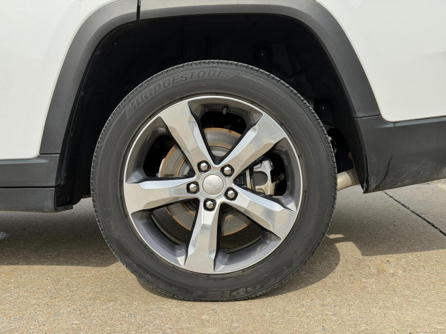 2021 WHITE /Tan Jeep Grand Cherokee Limited 4WD (1C4RJKBG1M8) with an 3.6L V6 engine, Automatic transmission, located at 2990 Old Orchard Rd., Jackson, MO, 63755, 37.354214, -89.612106 - 2021 Jeep Grand Cherokee L Limited 59xxx miles 4 Wheel Drive 3.6L V6 Automatic Leather 3rd Row Navigation Power/Heated/Cooled Seats Heated Rear Seats Heated Steering Wheel Backup Camera Sunroof Bluetooth Remote Start Cruise Power Windows/Locks/Mirrors We have financing available and - Photo#44