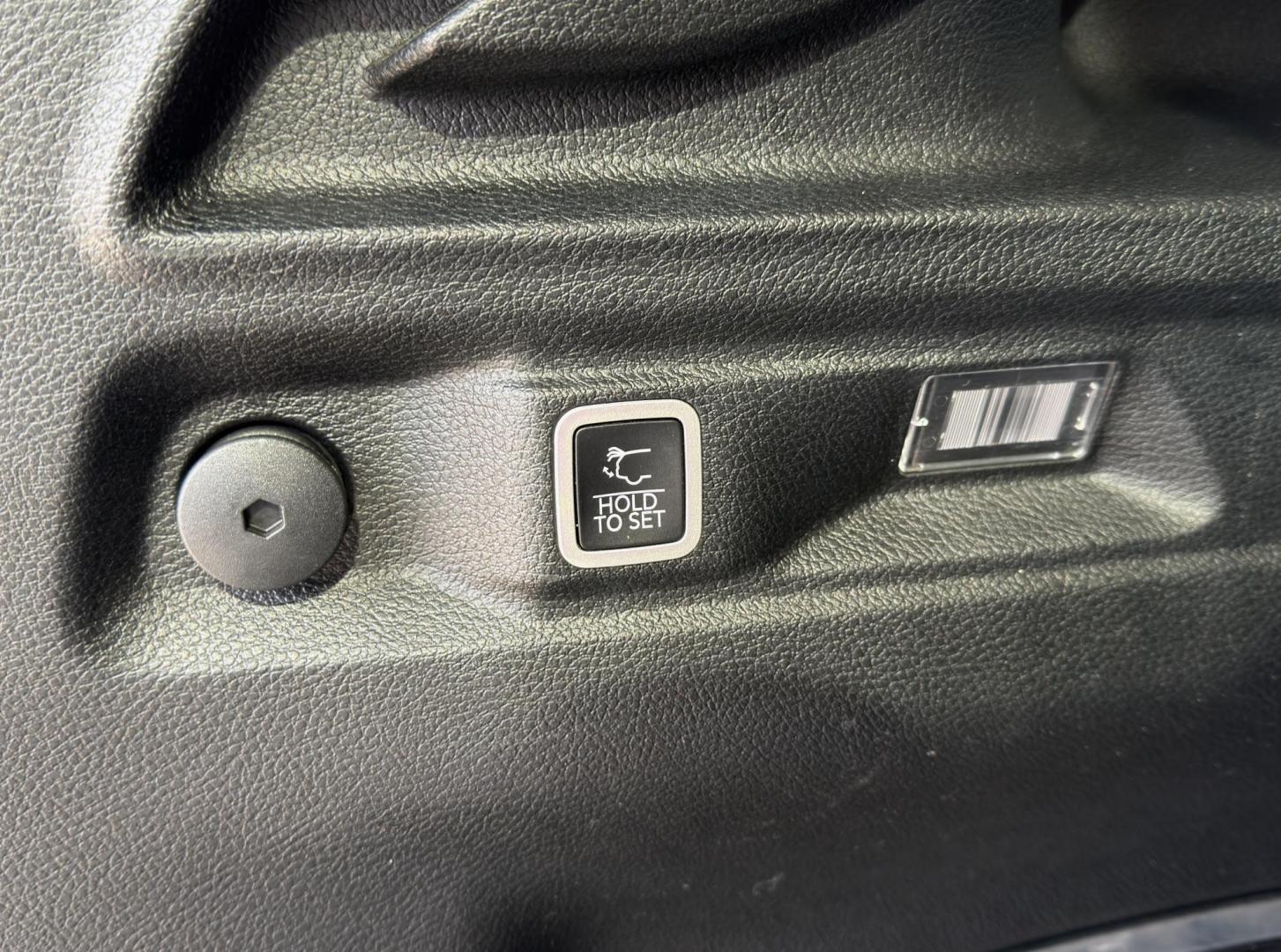 2021 WHITE /Tan Jeep Grand Cherokee Limited 4WD (1C4RJKBG1M8) with an 3.6L V6 engine, Automatic transmission, located at 2990 Old Orchard Rd., Jackson, MO, 63755, 37.354214, -89.612106 - 2021 Jeep Grand Cherokee L Limited 59xxx miles 4 Wheel Drive 3.6L V6 Automatic Leather 3rd Row Navigation Power/Heated/Cooled Seats Heated Rear Seats Heated Steering Wheel Backup Camera Sunroof Bluetooth Remote Start Cruise Power Windows/Locks/Mirrors We have financing available and - Photo#26