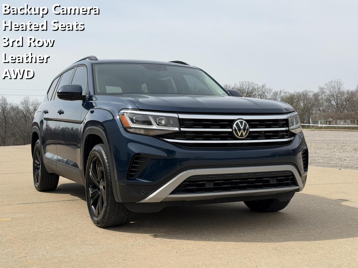 2022 BLUE /Black Volkswagen Atlas V6 SE w/Technology 4MOTION (1V2KR2CA2NC) with an 3.6L V6 engine, Automatic transmission, located at 2990 Old Orchard Rd., Jackson, MO, 63755, 37.354214, -89.612106 - 2022 Volkswagen Atlas SE 85xxx miles All Wheel Drive 3.6L V6 Automatic Leather 3rd Row Backup Camera Power Driver Seat Heated Seats Sunroof Bluetooth Remote Start Cruise Power Windows/Locks/Mirrors We have financing available and we accept trades! Fill out a credit application on our - Photo#0