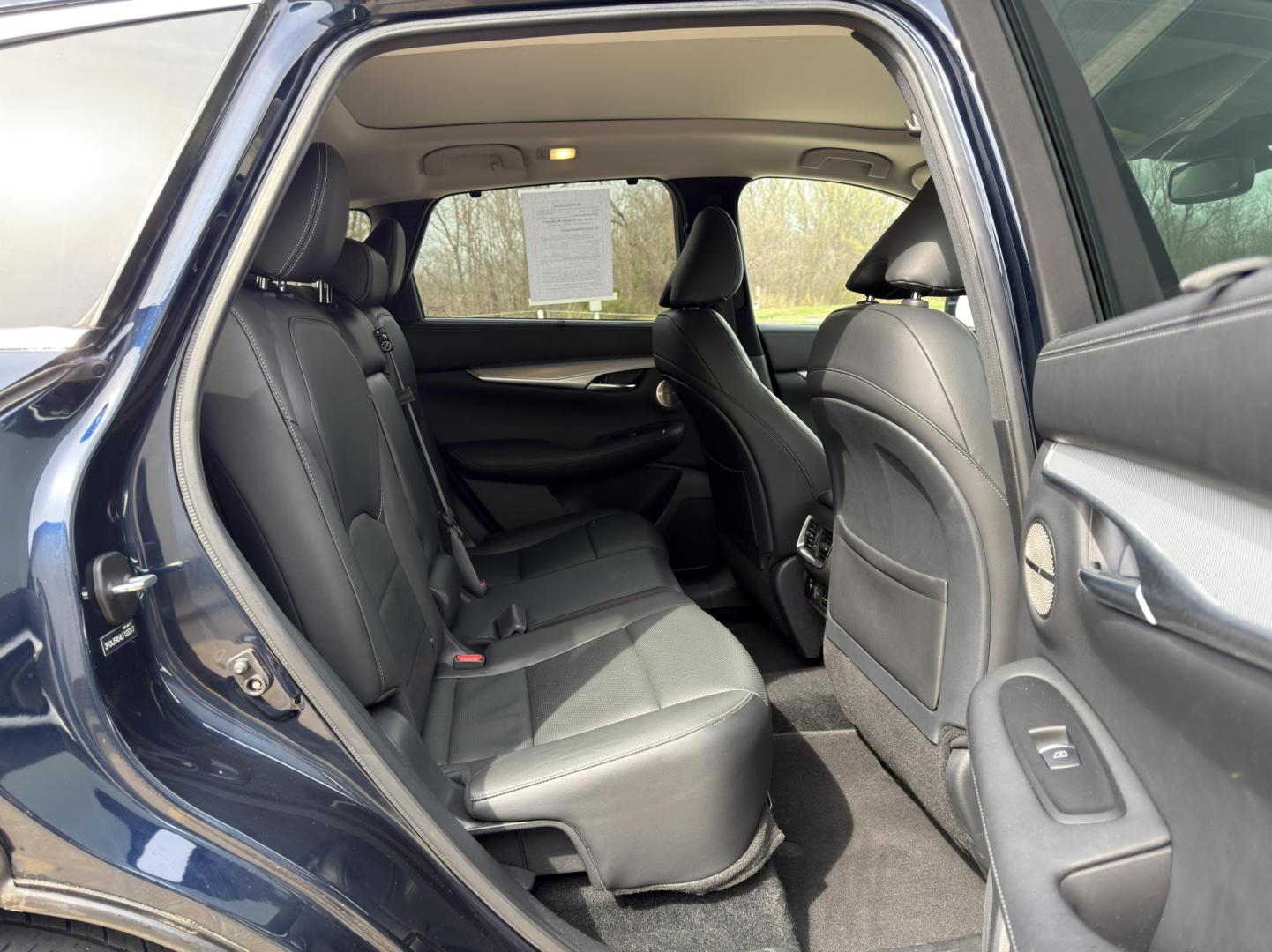 2020 BLUE /Black Infiniti QX50 PURE AWD (3PCAJ5M34LF) with an 2.0L 4 Cyl. engine, CVT transmission, located at 2990 Old Orchard Rd., Jackson, MO, 63755, 37.354214, -89.612106 - 2020 Infiniti QX50 Pure 1-Owner 47xxx miles All Wheel Drive 2.0L 4 Cyl. Automatic Leather Navigation Power/Heated/Cooled Seats Backup Camera Sunroof Bluetooth Remote Start Cruise Power Windows/Locks/Mirrors We have financing available and we accept trades! Fill out a credit applicatio - Photo#20