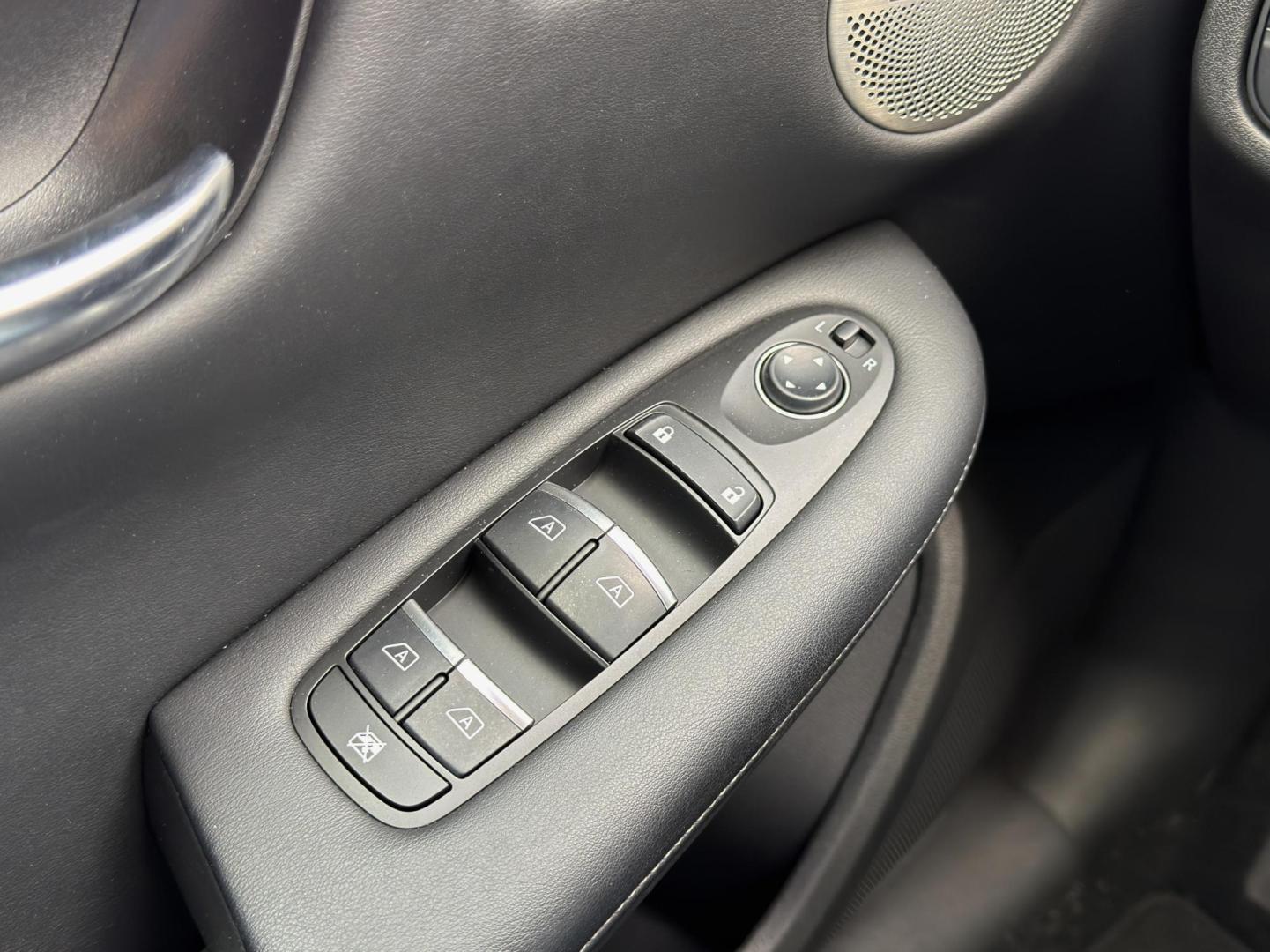 2020 BLUE /Black Infiniti QX50 PURE AWD (3PCAJ5M34LF) with an 2.0L 4 Cyl. engine, CVT transmission, located at 2990 Old Orchard Rd., Jackson, MO, 63755, 37.354214, -89.612106 - 2020 Infiniti QX50 Pure 1-Owner 47xxx miles All Wheel Drive 2.0L 4 Cyl. Automatic Leather Navigation Power/Heated/Cooled Seats Backup Camera Sunroof Bluetooth Remote Start Cruise Power Windows/Locks/Mirrors We have financing available and we accept trades! Fill out a credit applicatio - Photo#30