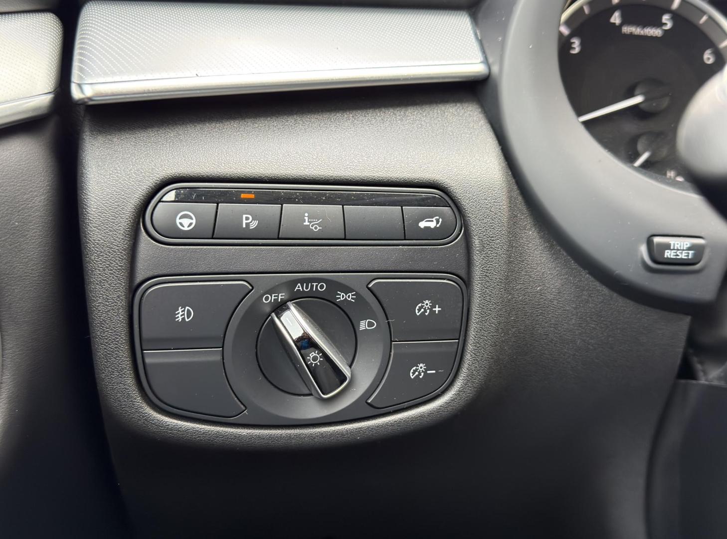 2020 BLUE /Black Infiniti QX50 PURE AWD (3PCAJ5M34LF) with an 2.0L 4 Cyl. engine, CVT transmission, located at 2990 Old Orchard Rd., Jackson, MO, 63755, 37.354214, -89.612106 - 2020 Infiniti QX50 Pure 1-Owner 47xxx miles All Wheel Drive 2.0L 4 Cyl. Automatic Leather Navigation Power/Heated/Cooled Seats Backup Camera Sunroof Bluetooth Remote Start Cruise Power Windows/Locks/Mirrors We have financing available and we accept trades! Fill out a credit applicatio - Photo#32