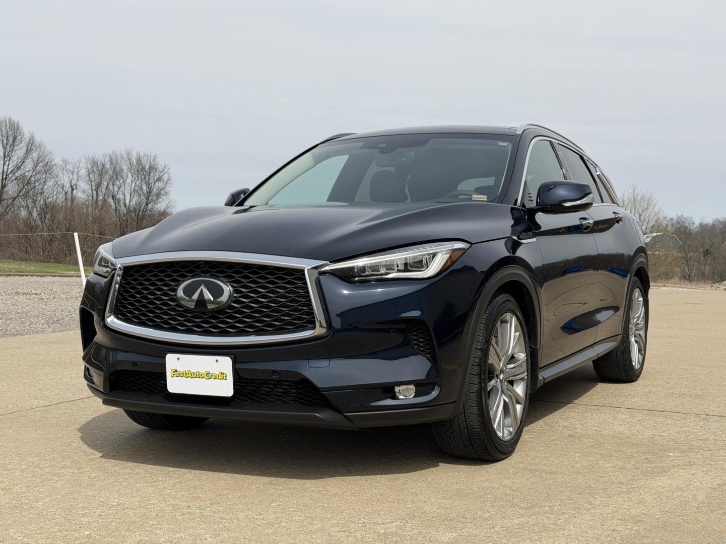2020 BLUE /Black Infiniti QX50 PURE AWD (3PCAJ5M34LF) with an 2.0L 4 Cyl. engine, CVT transmission, located at 2990 Old Orchard Rd., Jackson, MO, 63755, 37.354214, -89.612106 - 2020 Infiniti QX50 Pure 1-Owner 47xxx miles All Wheel Drive 2.0L 4 Cyl. Automatic Leather Navigation Power/Heated/Cooled Seats Backup Camera Sunroof Bluetooth Remote Start Cruise Power Windows/Locks/Mirrors We have financing available and we accept trades! Fill out a credit applicatio - Photo#8
